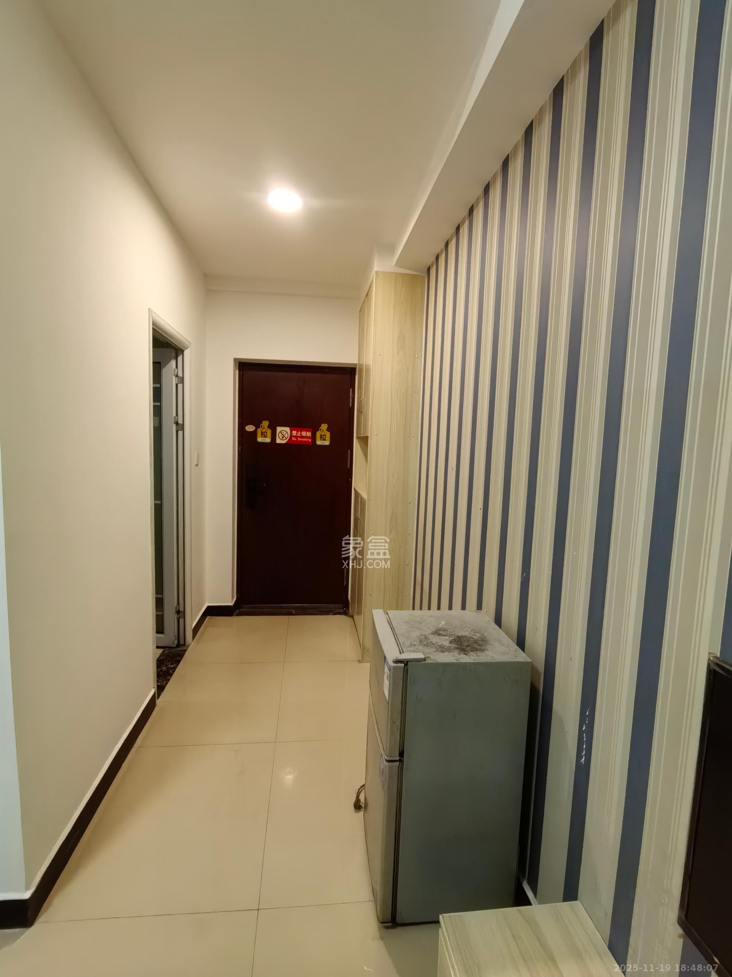 荣盛花语馨苑 1室1厅1卫 1300.0元/月 荣盛花语馨苑 1室1厅1卫 1300.0元/月室内图