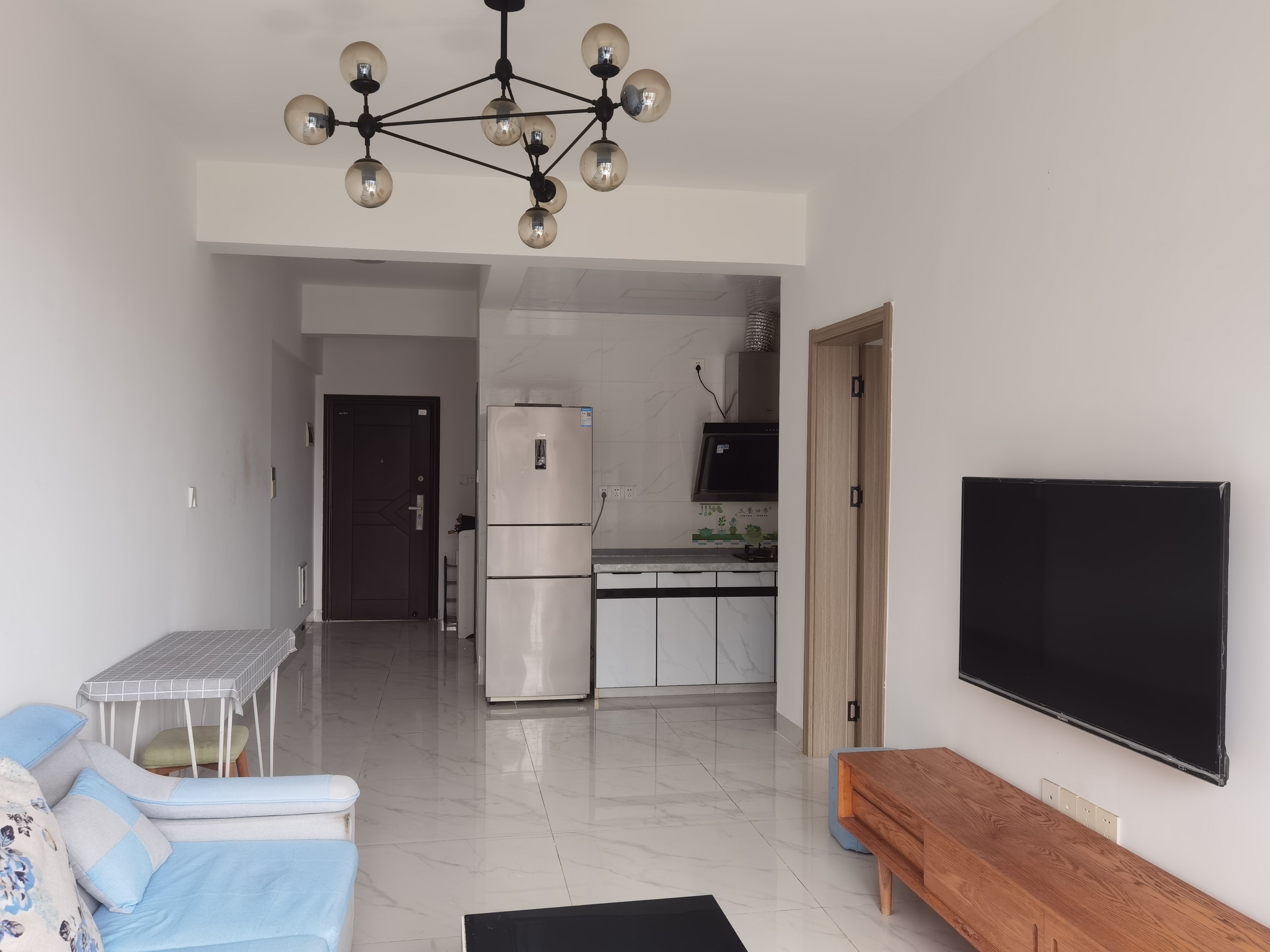 国贸城市花园 1室1厅1卫 2500.0元/月 国贸城市花园 1室1厅1卫 2500.0元/月室内图