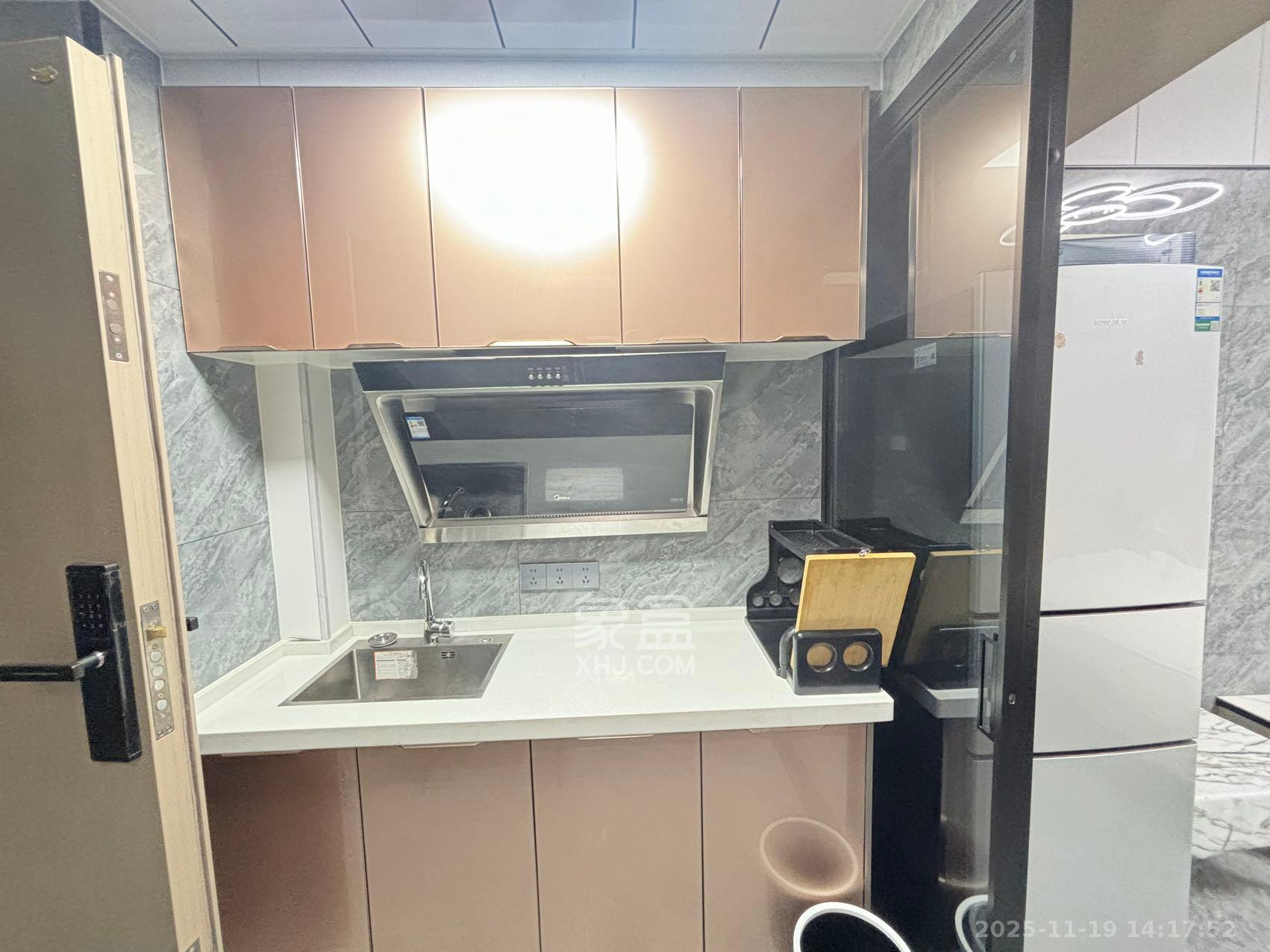 金地铂悦  1室0厅0卫    1200.0元/月室内图