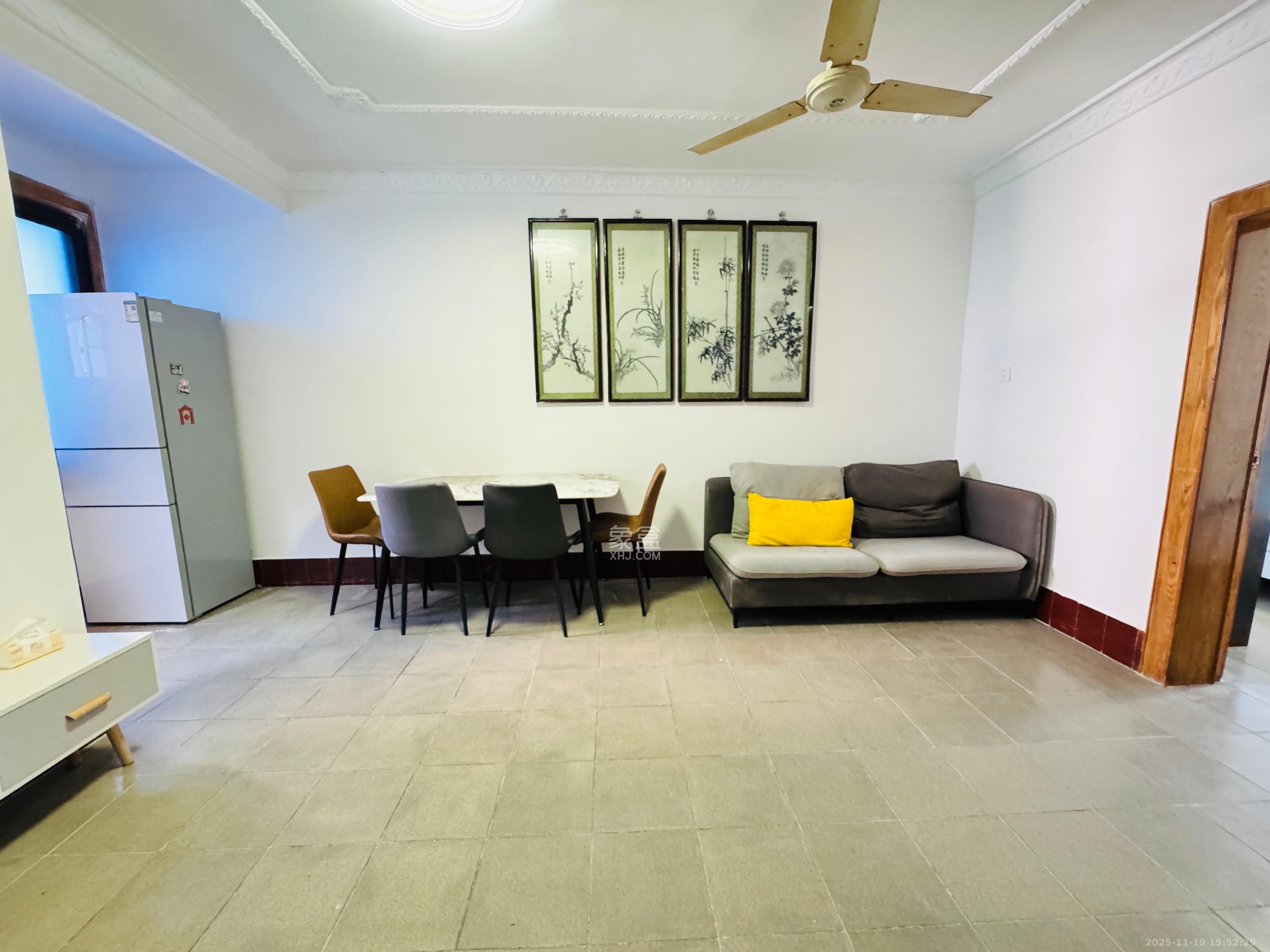 石子冲巷  2室1厅1卫    1500.0元/月