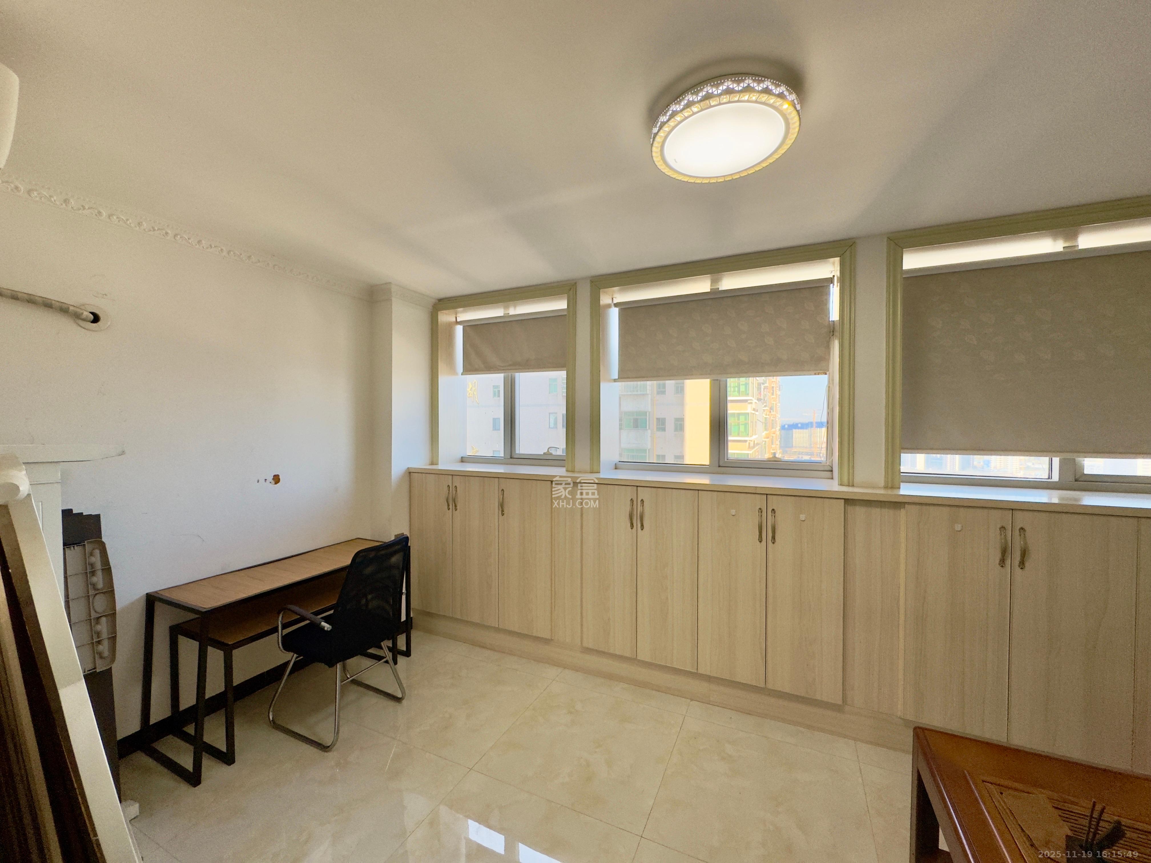 红星国际星城  1室1厅1卫    2000.0元/月室内图