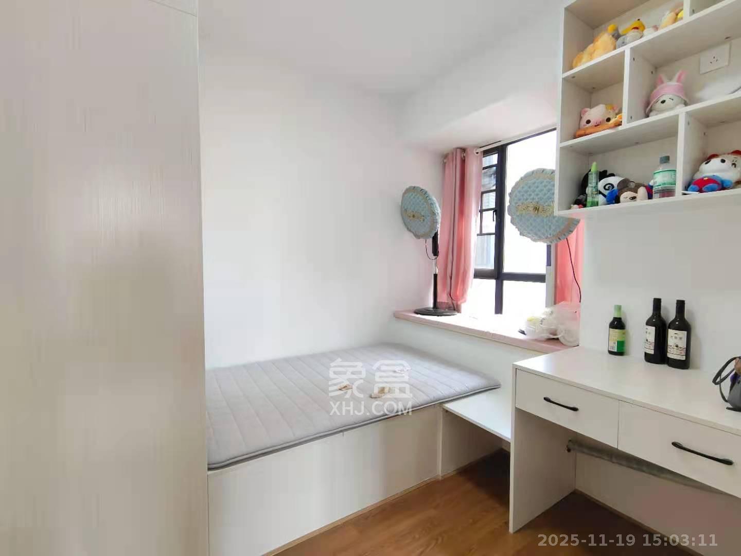 水墨林溪 3室2厅2卫 3200.0元/月 水墨林溪 3室2厅2卫 3200.0元/月室内图