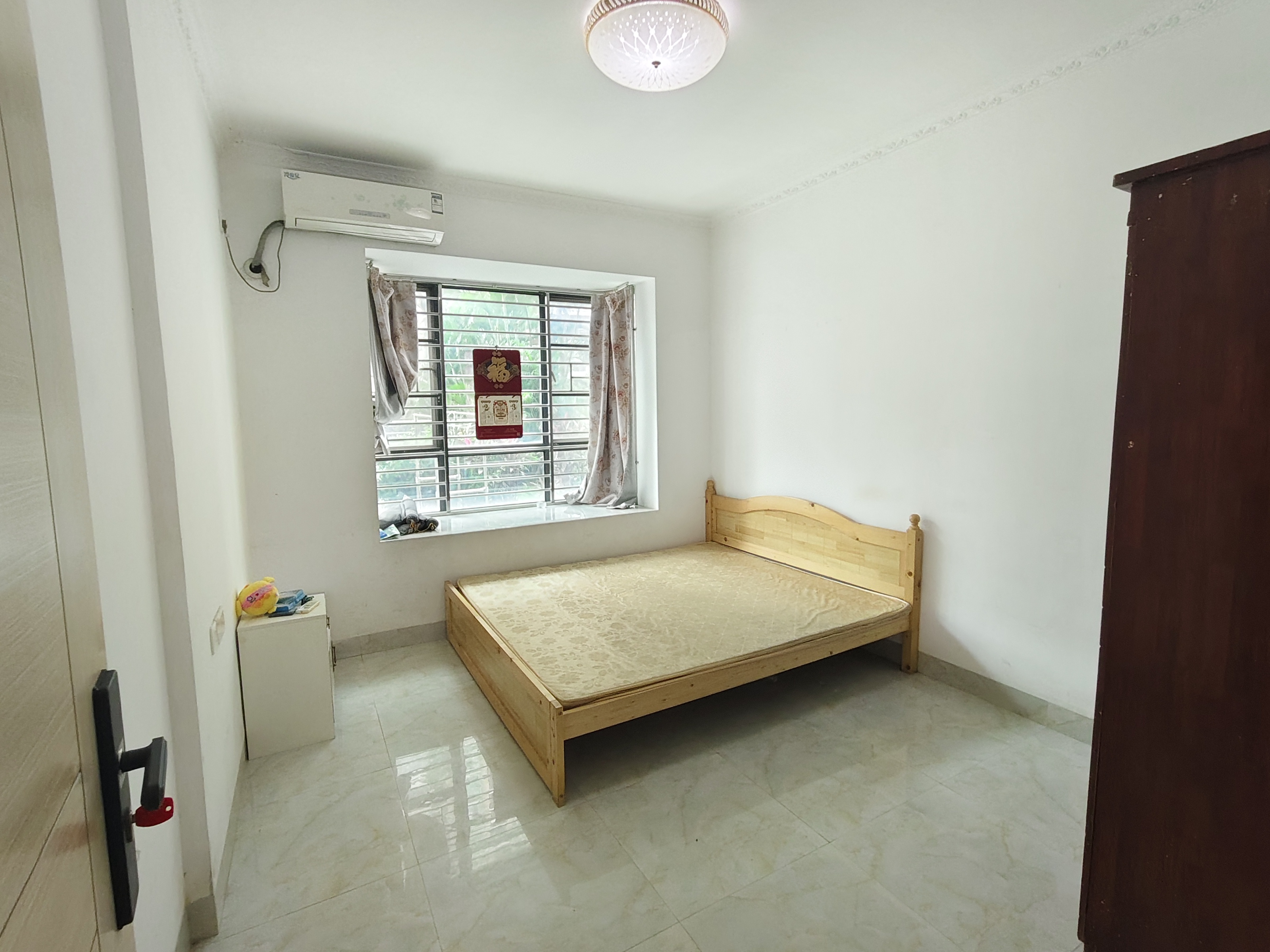 碧湖湾 2室1厅1卫 2200.0元/月 碧湖湾 2室1厅1卫 2200.0元/月室内图