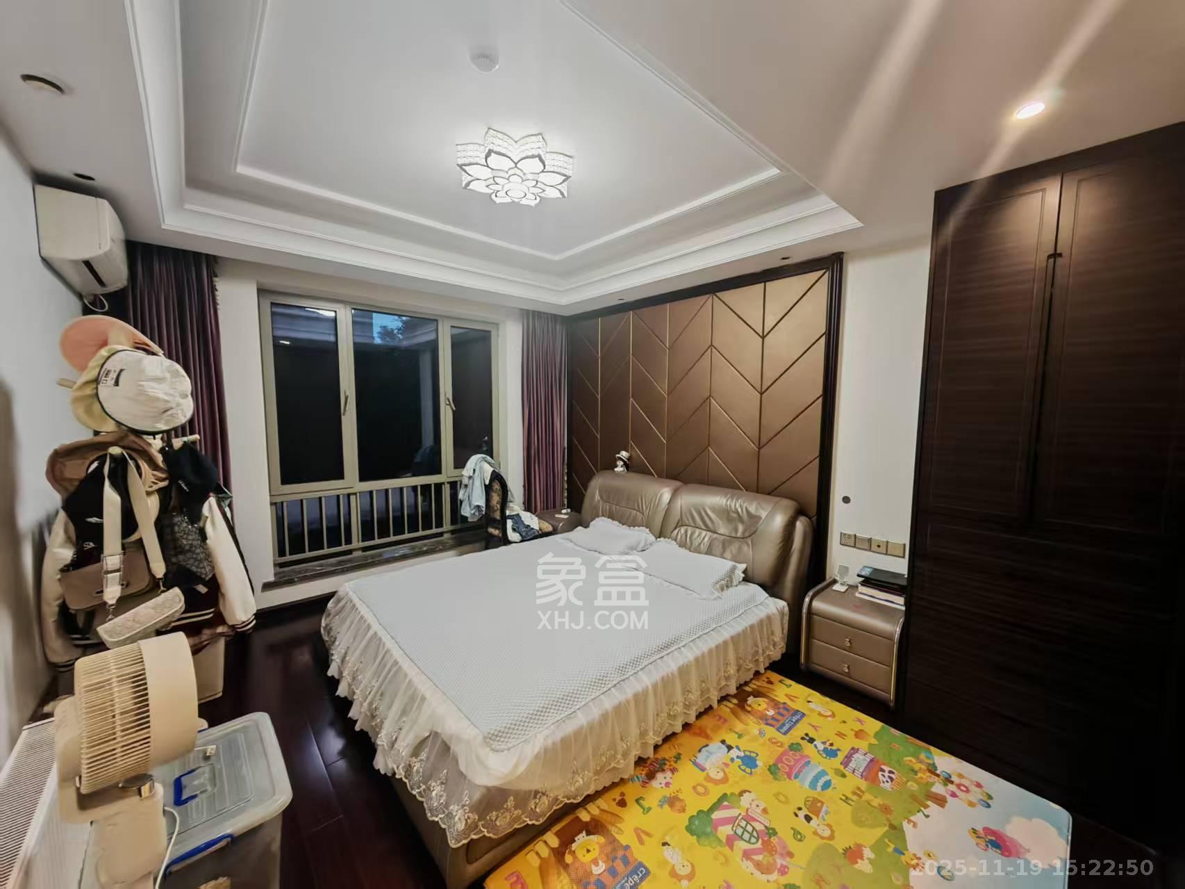 梅溪湖金茂府（金茂广场）（金茂览秀城）  3室1厅1卫    4000.0元/月室内图