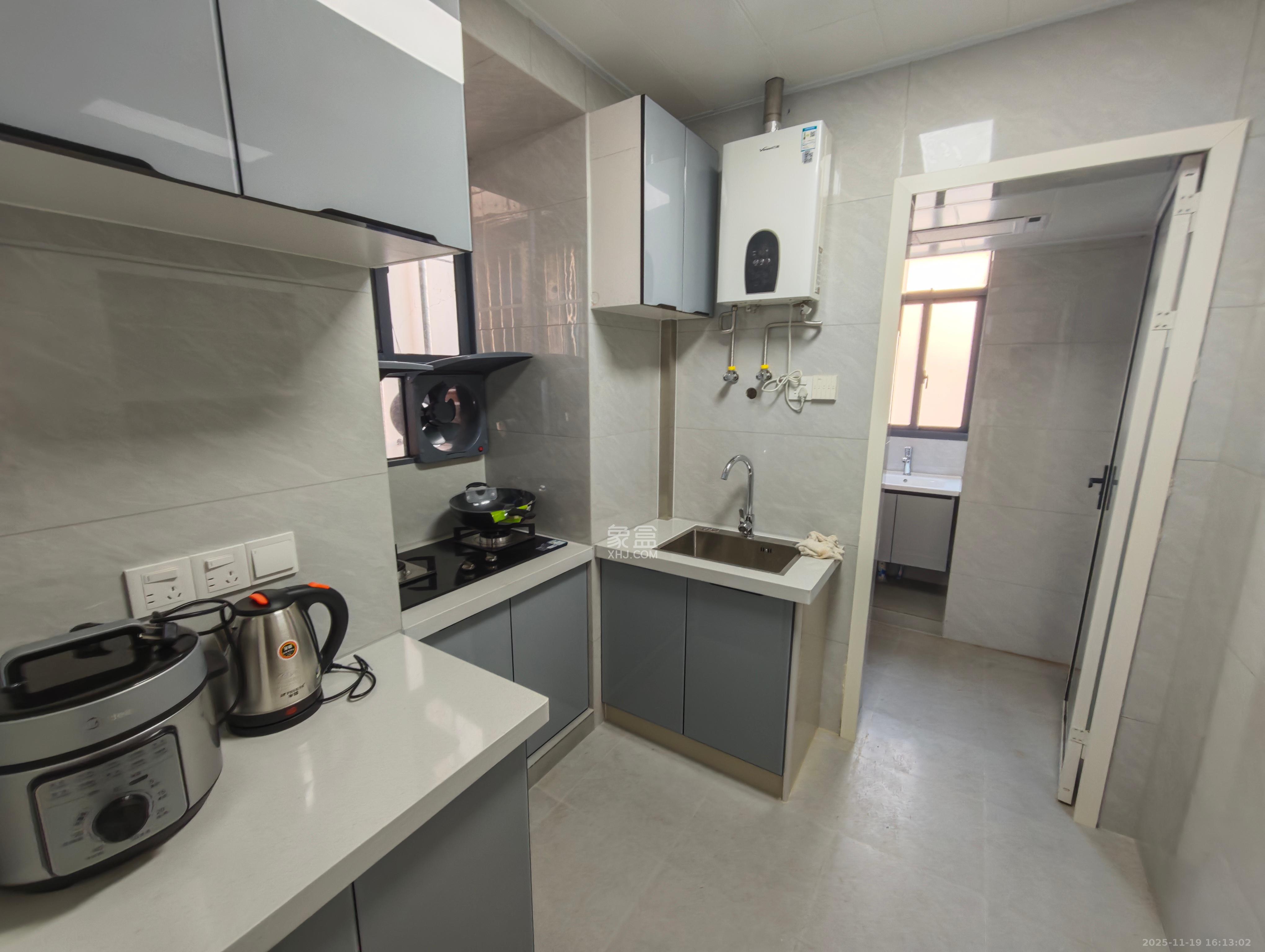 乔庄社区  2室2厅1卫    2300.0元/月室内图