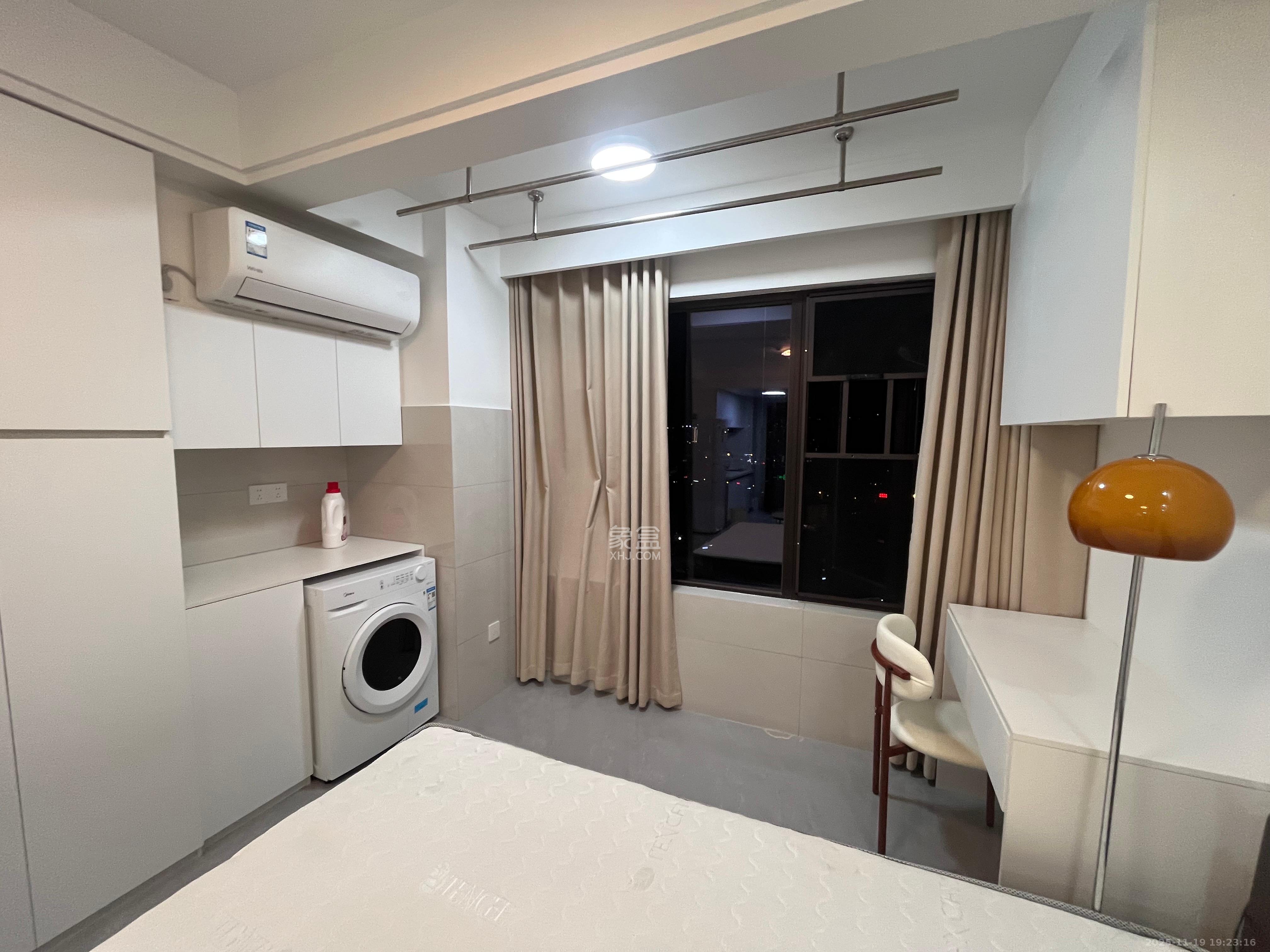 中海珑悦府 1室0厅0卫 1300.0元/月 中海珑悦府 1室0厅0卫 1300.0元/月室内图