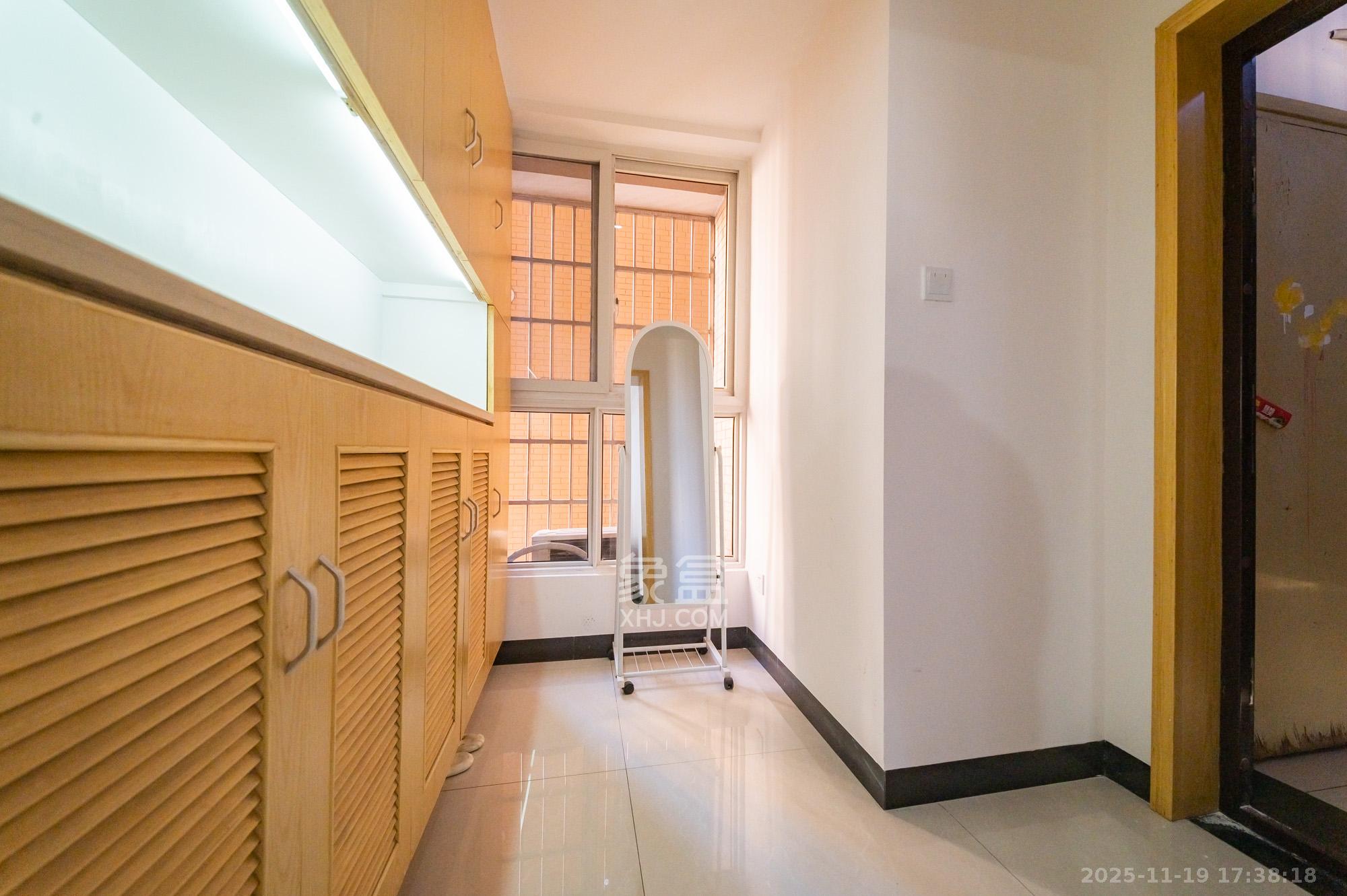 东方航标 1室0厅0卫 86.0万 东方航标 1室0厅0卫 86.0万其他