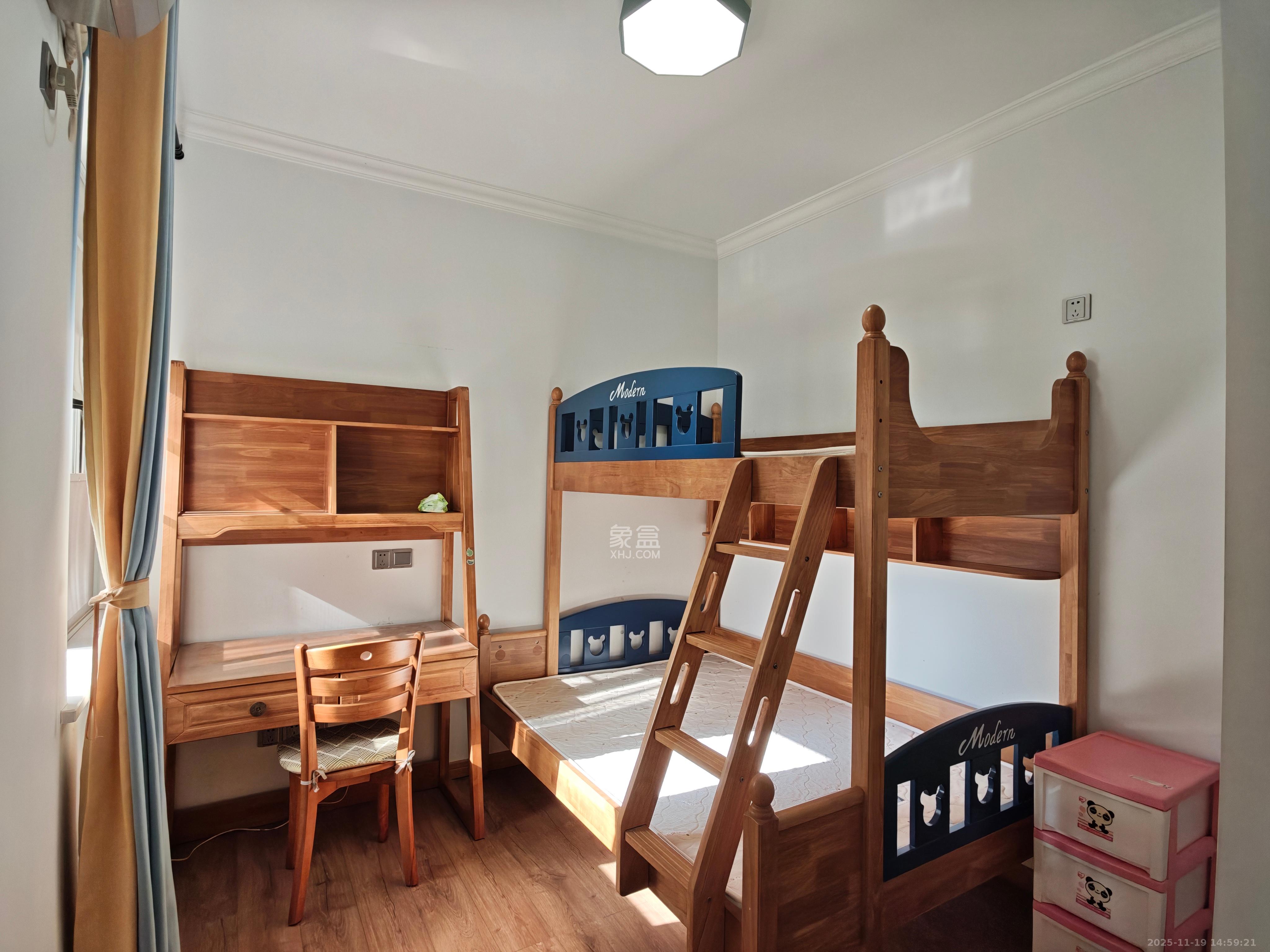 五矿万境水岸五期（五矿万境水岸文苑）  2室2厅1卫    2300.0元/月室内图