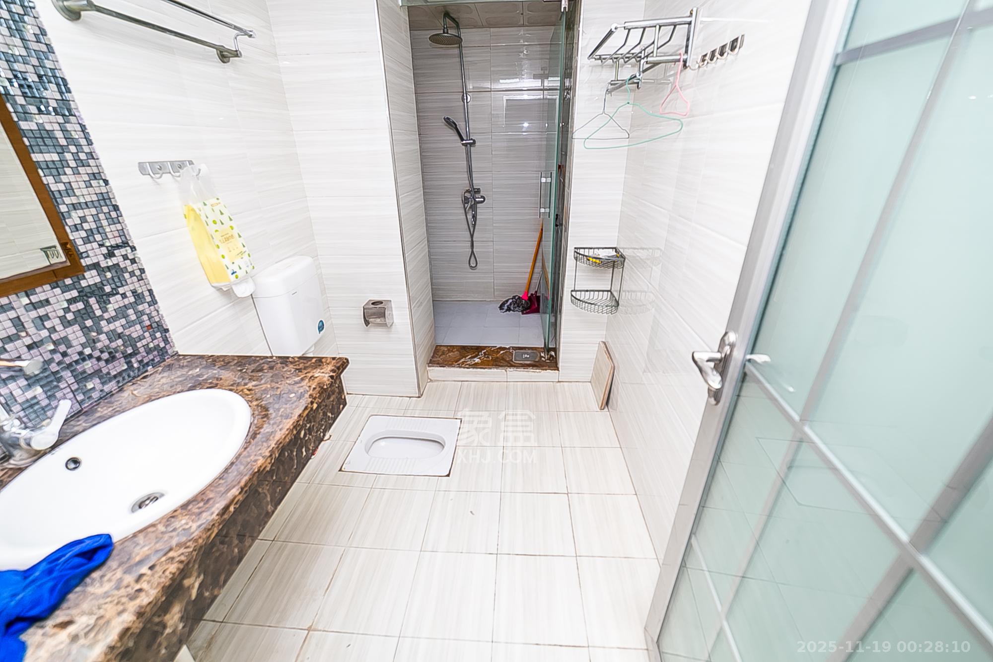 兴威帕克水岸 3室2厅1卫 105.0万 兴威帕克水岸 3室2厅1卫 105.0万其他