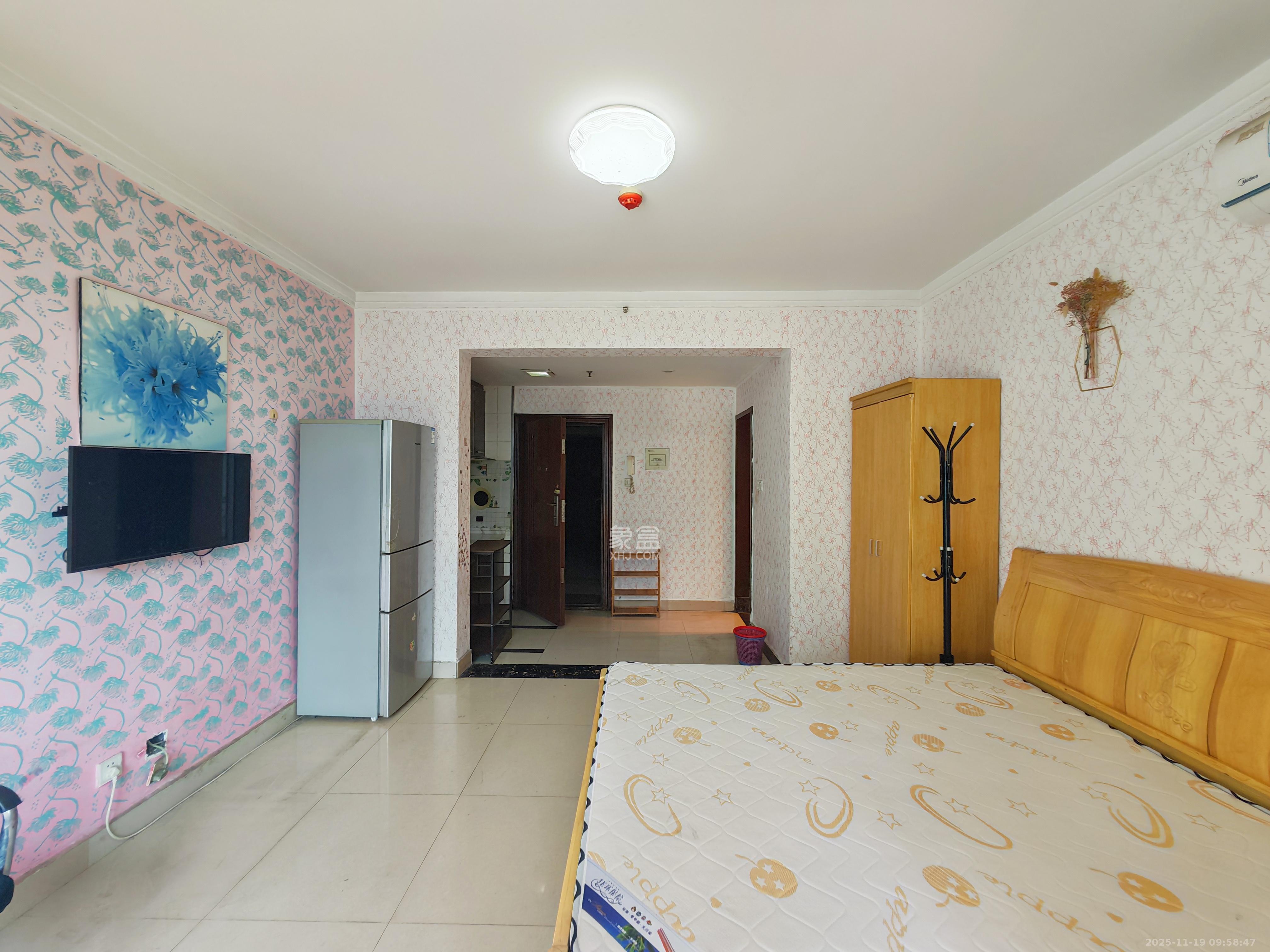 标志商务中心 1室1厅1卫 1100.0元/月 标志商务中心 1室1厅1卫 1100.0元/月室内图