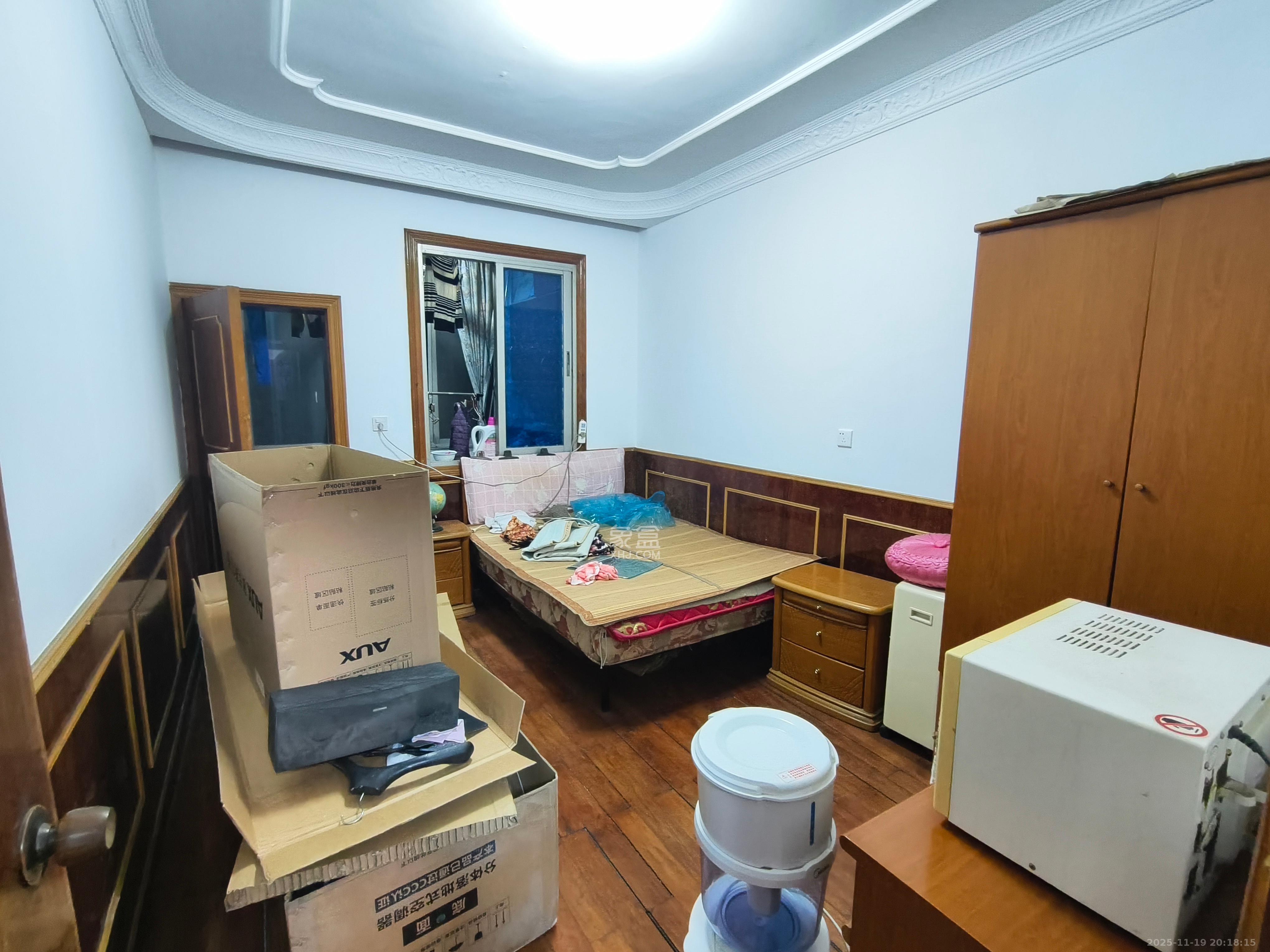 教育电视台宿舍 2室2厅1卫 1800.0元/月 教育电视台宿舍 2室2厅1卫 1800.0元/月室内图