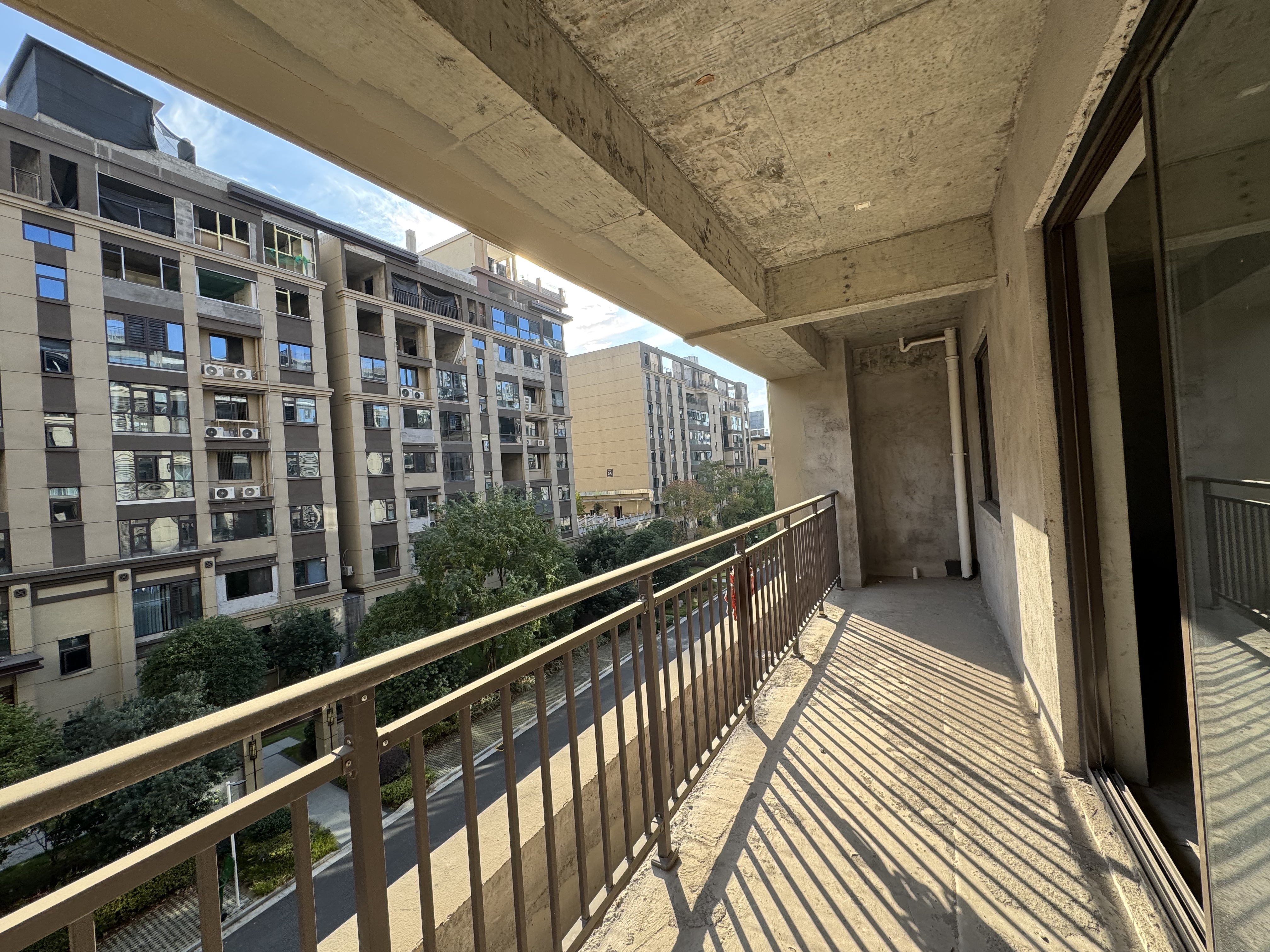 壹号院子 4室2厅2卫 88.0万 壹号院子 4室2厅2卫 88.0万室内图