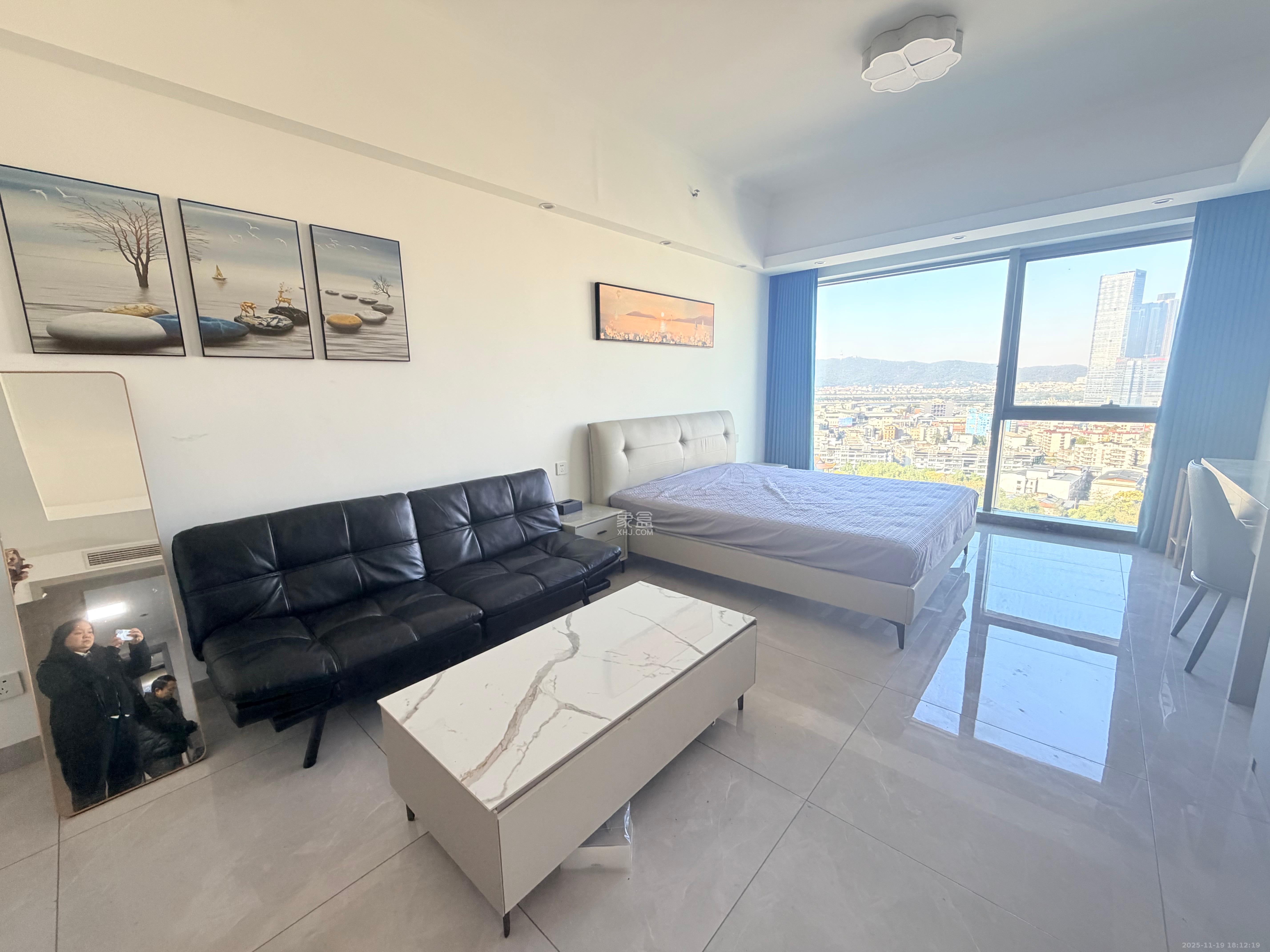 天心白沙里  1室1厅1卫    2000.0元/月