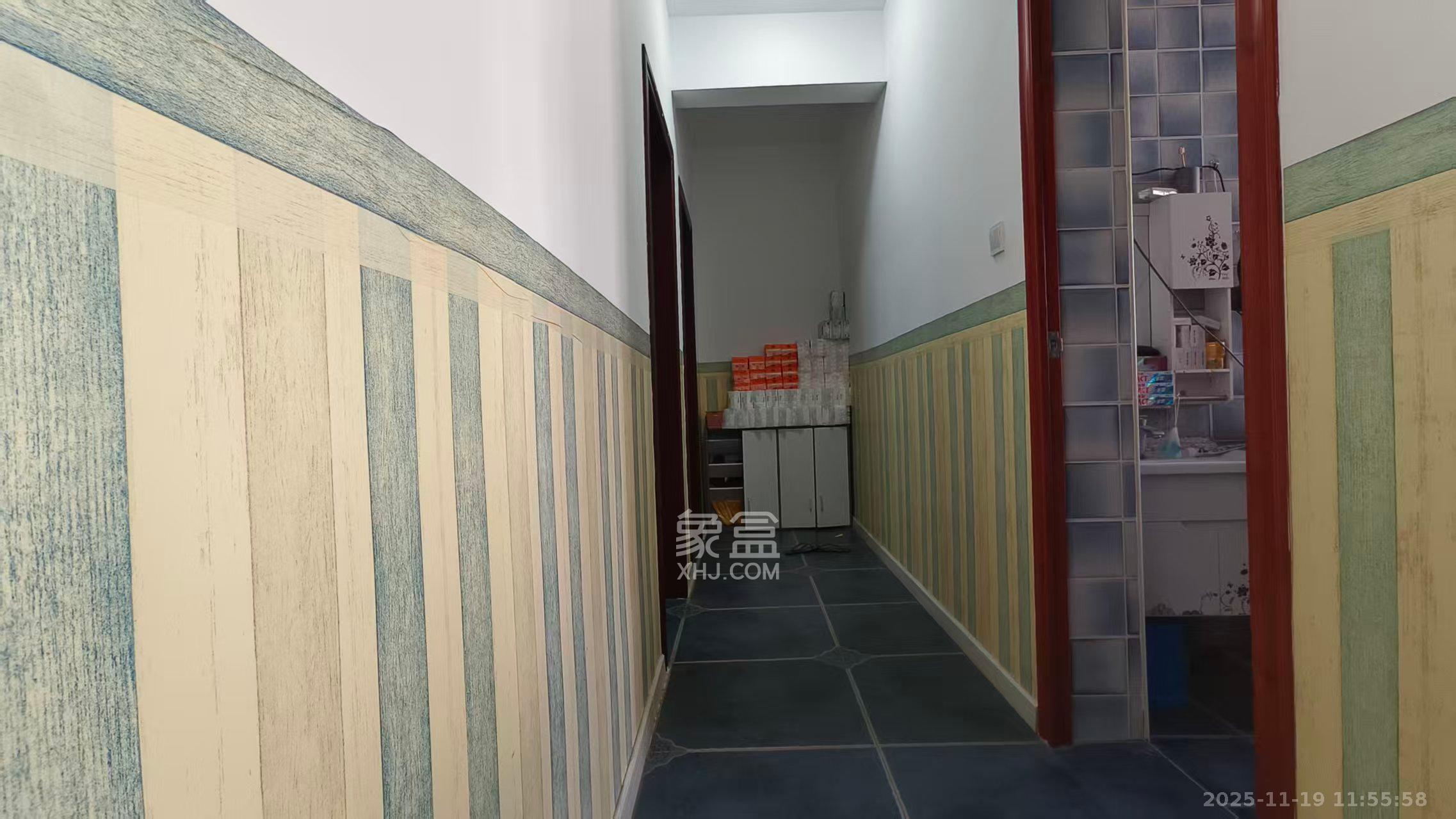 新城璟隽（麓华新城）  5室3厅3卫    2000.0元/月室内图