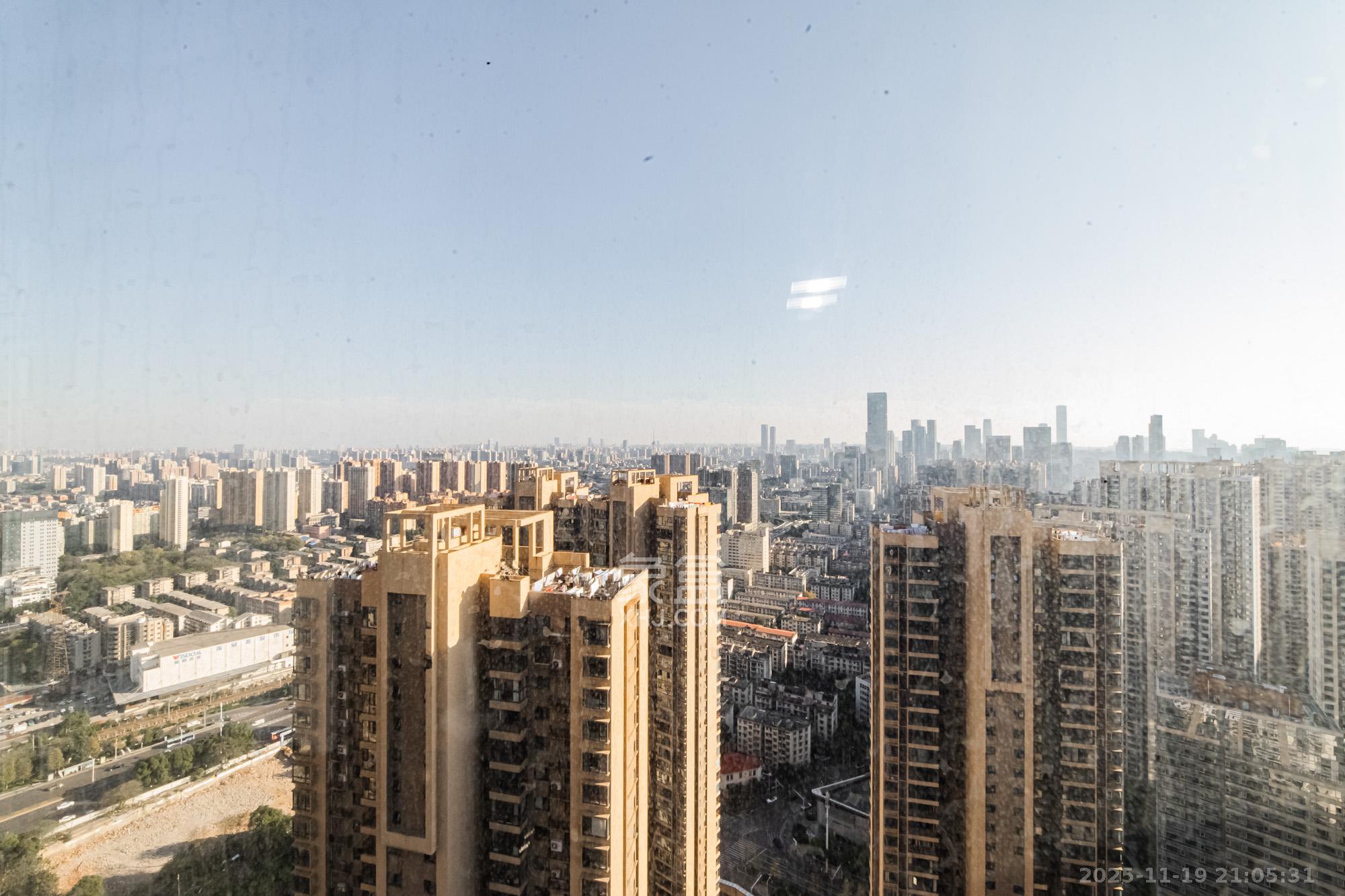 北辰三角洲C3区  3室2厅2卫    180.0万其他