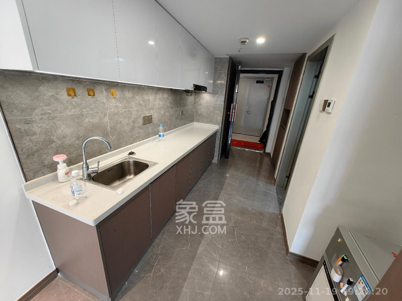 梦想新天地 2室1厅1卫 1800.0元/月 梦想新天地 2室1厅1卫 1800.0元/月室内图