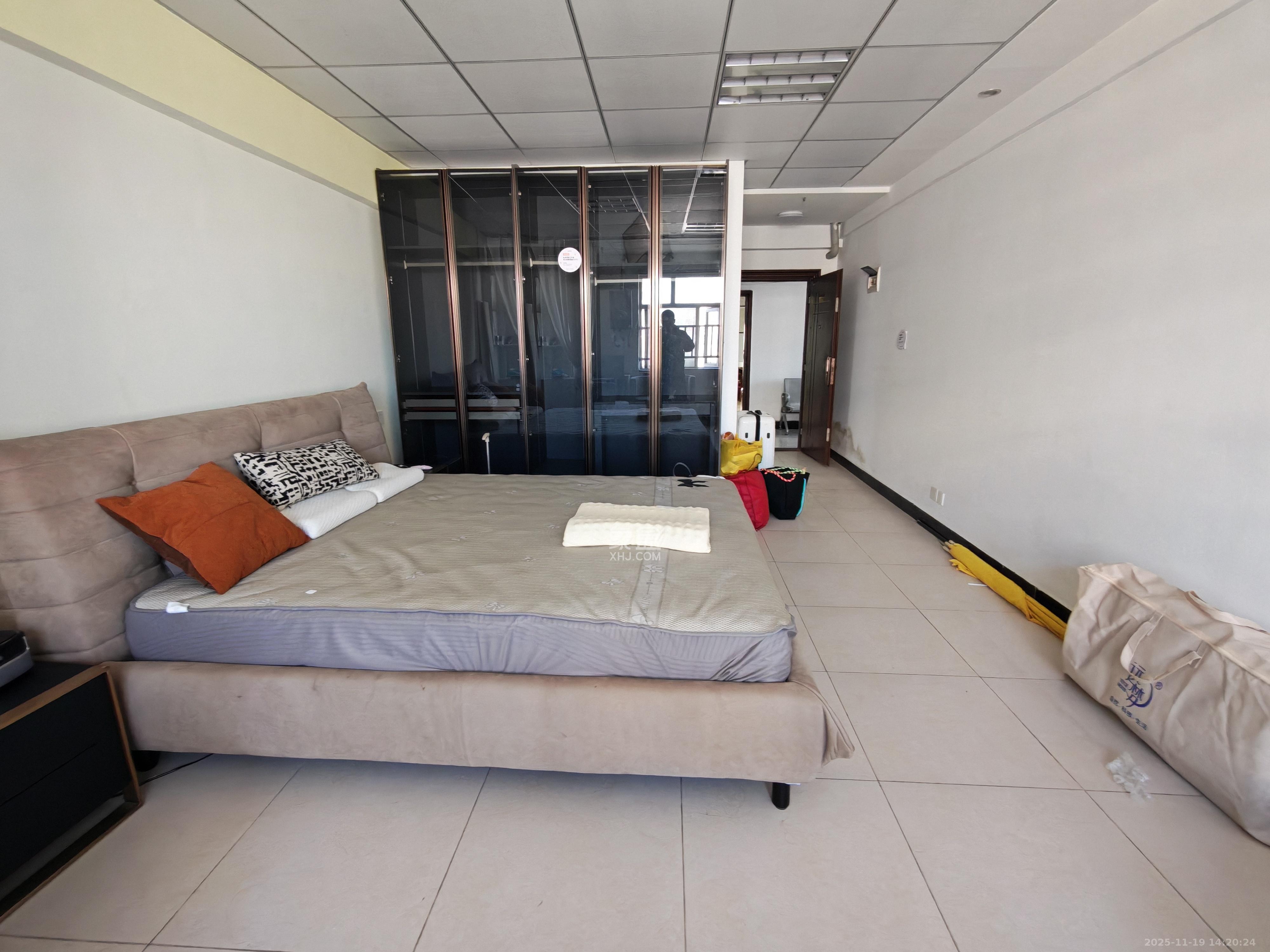 盛大泽西城 1室1厅1卫 1500.0元/月 盛大泽西城 1室1厅1卫 1500.0元/月室内图