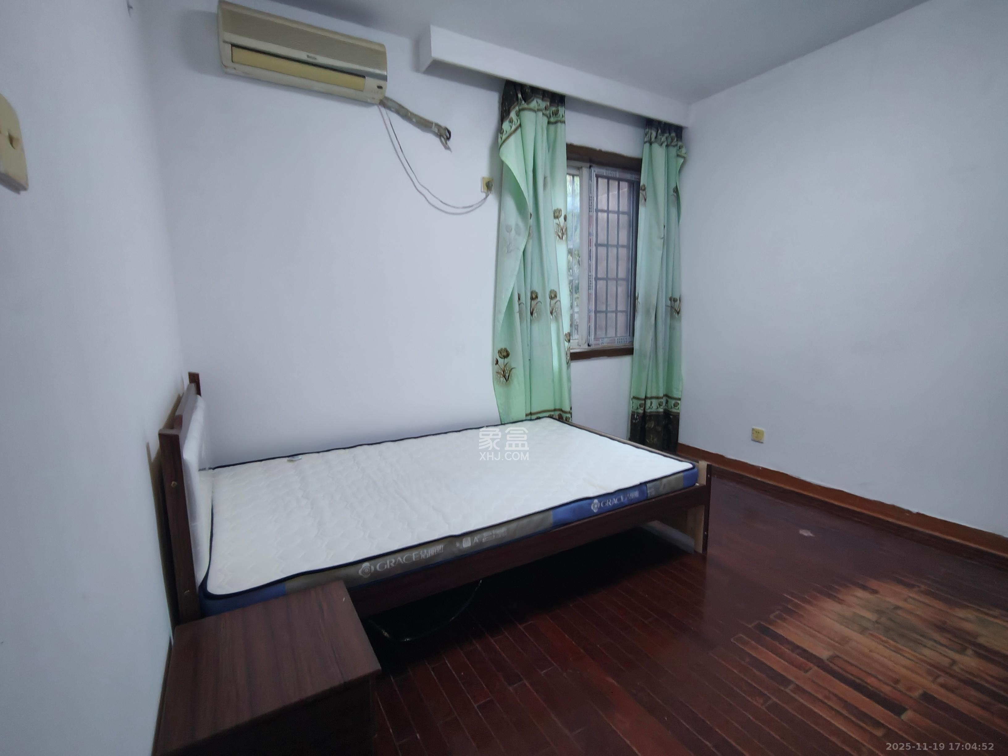 融城花苑  2室2厅1卫    1400.0元/月室内图