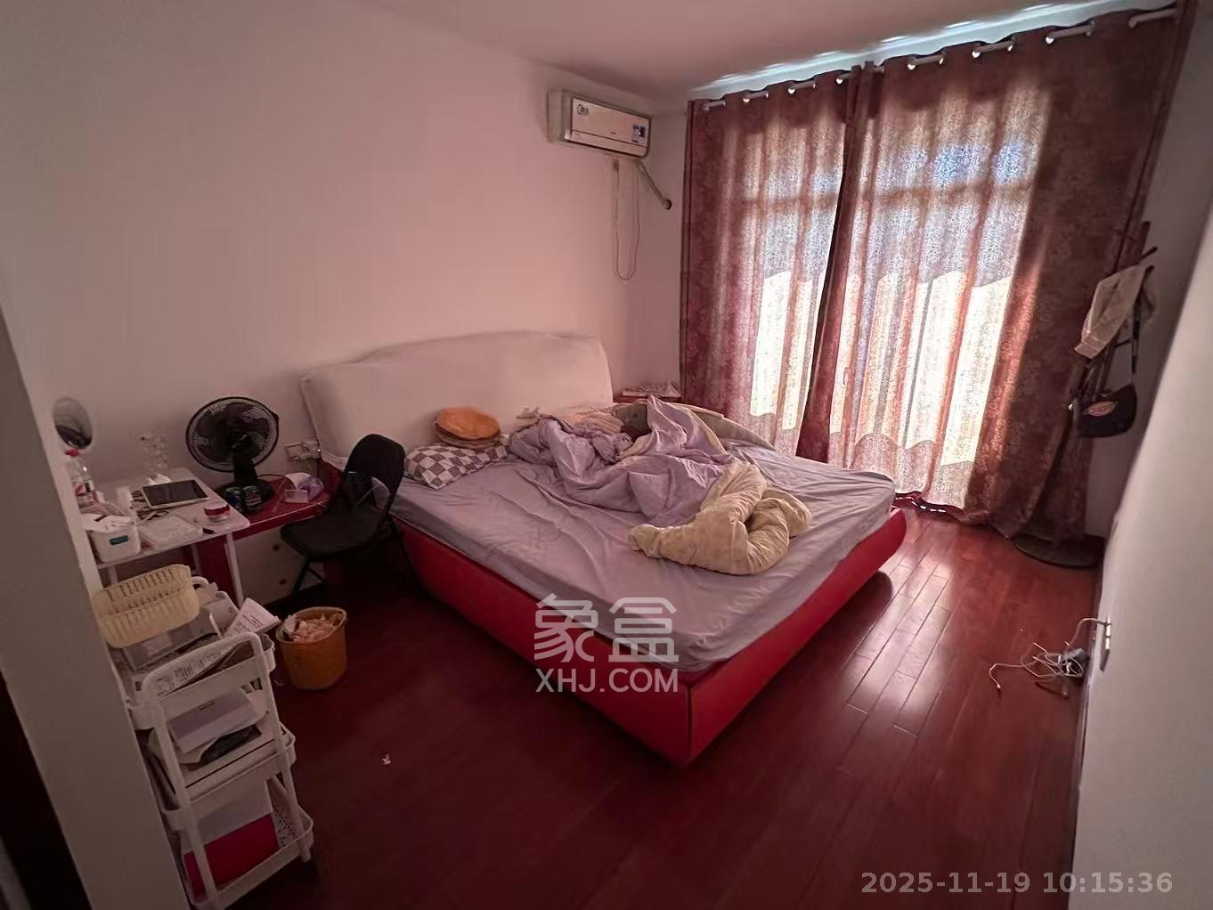 世嘉国际华城 3室1厅2卫 2600.0元/月 世嘉国际华城 3室1厅2卫 2600.0元/月室内图