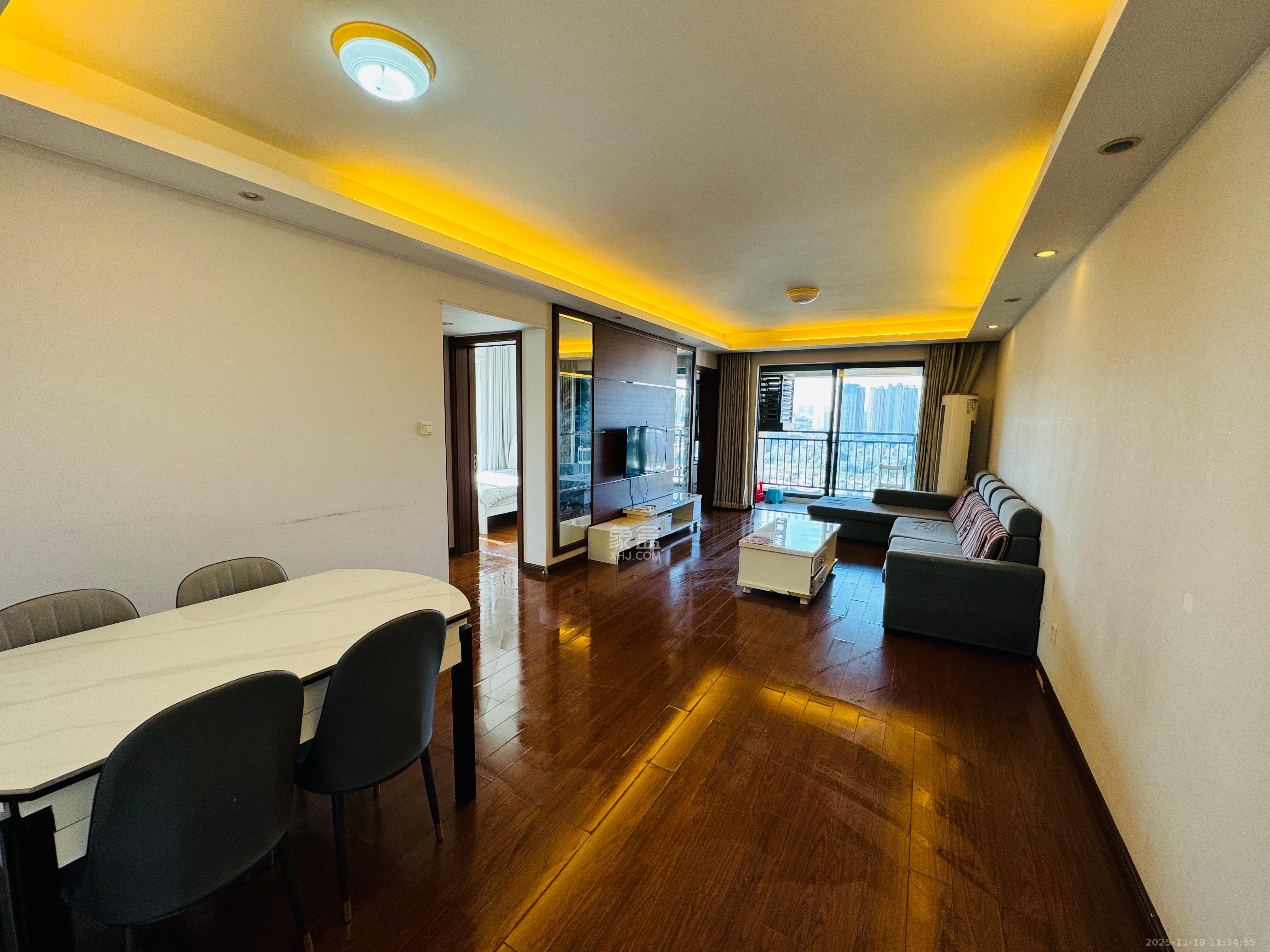 万科金域华府三四期 3室2厅1卫 2500.0元/月 万科金域华府三四期 3室2厅1卫 2500.0元/月室内图