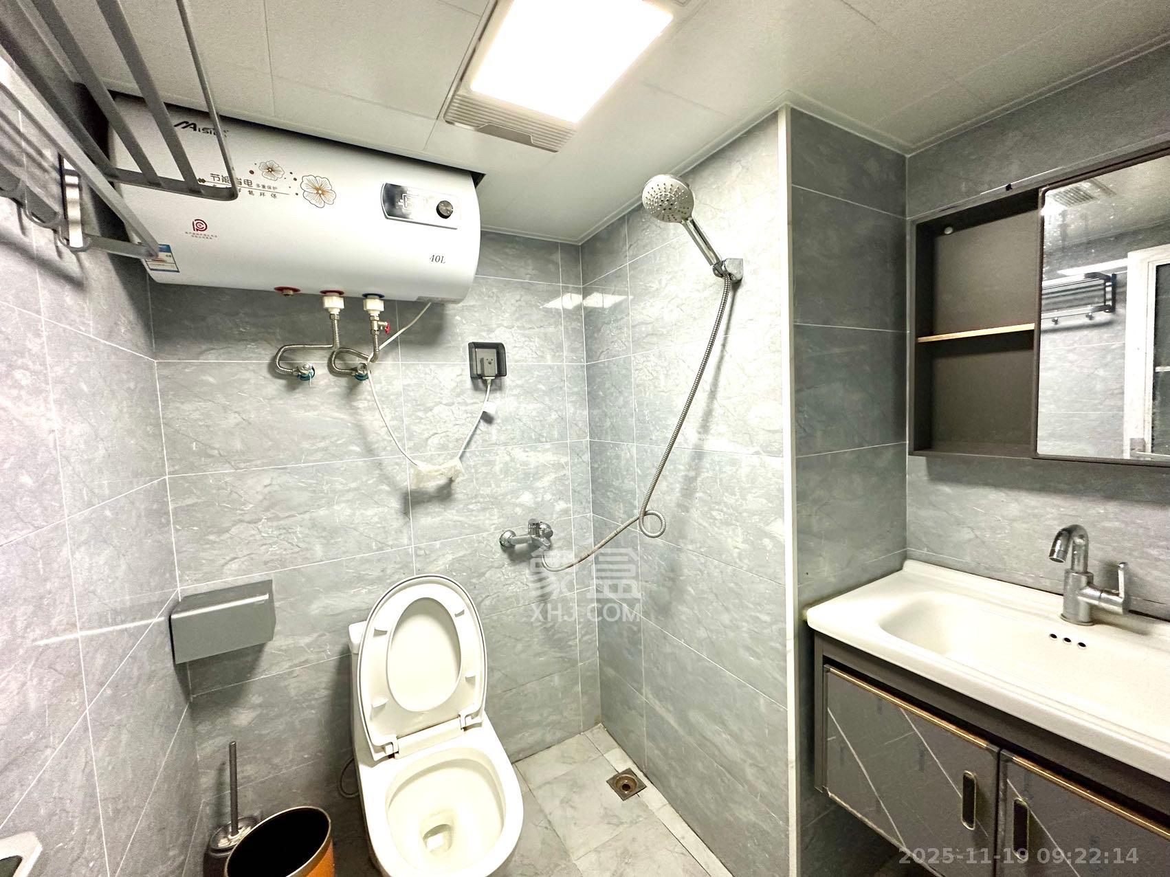 裕天国际商汇中心 1室0厅0卫 1500.0元/月 裕天国际商汇中心 1室0厅0卫 1500.0元/月室内图