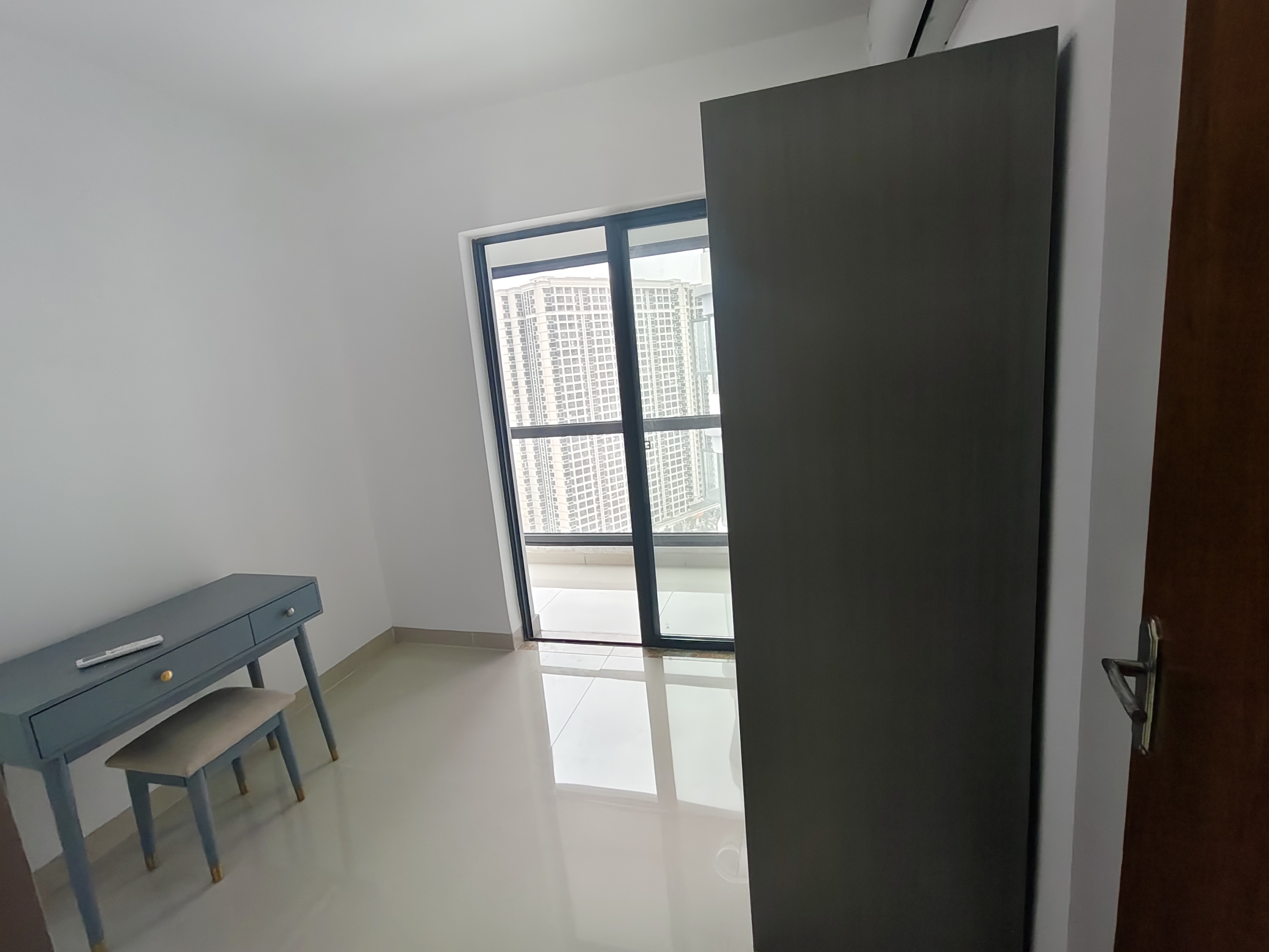 龙城新景  1室0厅0卫    2800.0元/月室内图