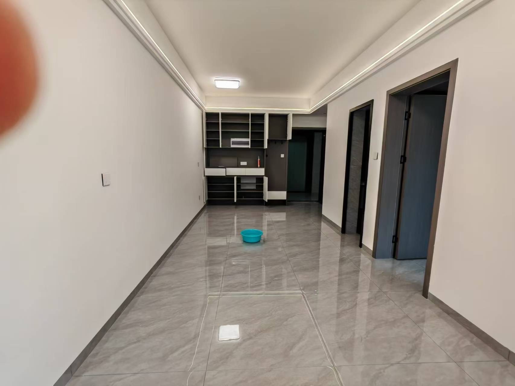 南门口安置小区二期 1室1厅1卫 1666.0元/月 南门口安置小区二期 1室1厅1卫 1666.0元/月室内图