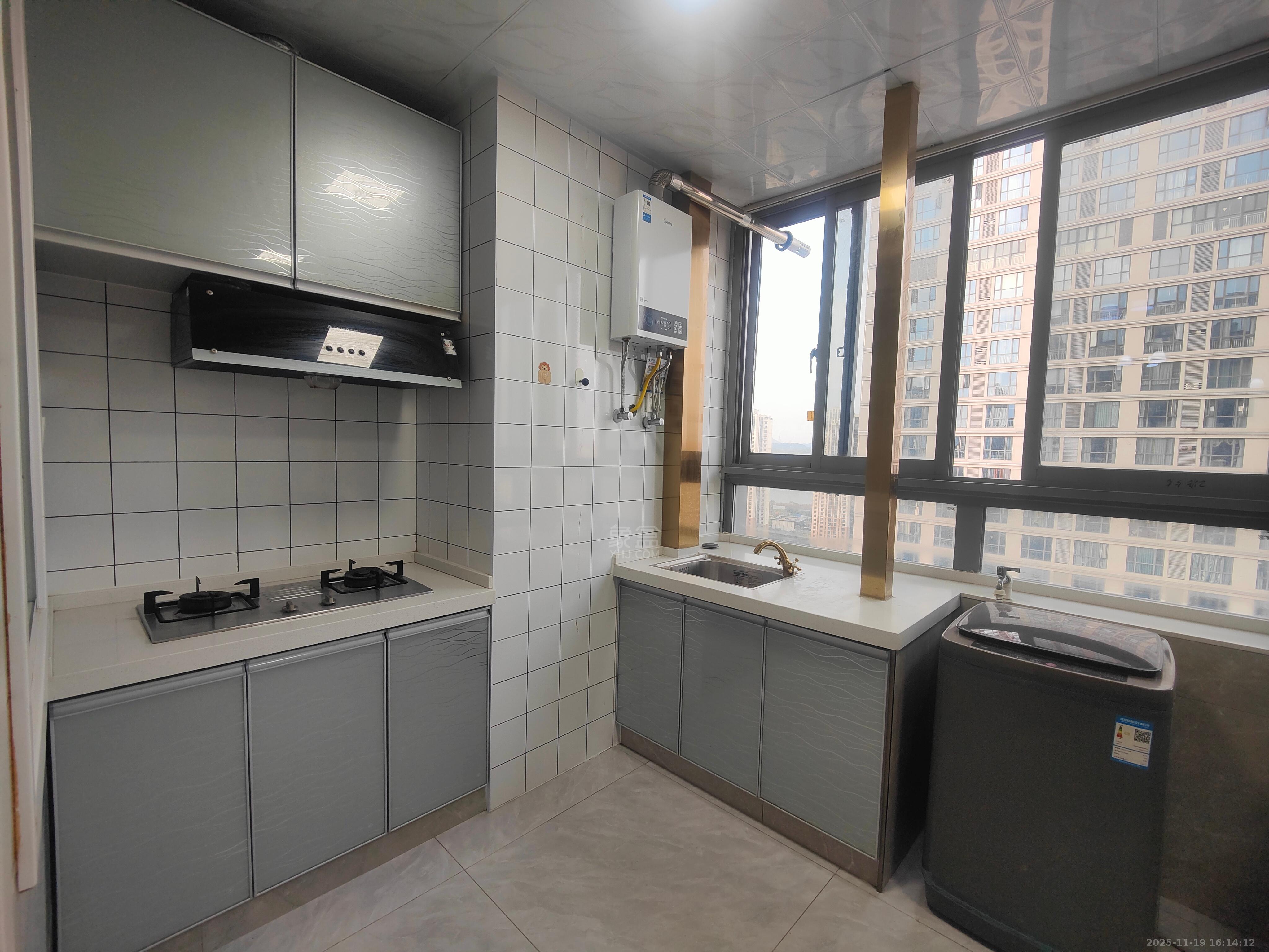 尚格广场  1室1厅1卫    1500.0元/月室内图