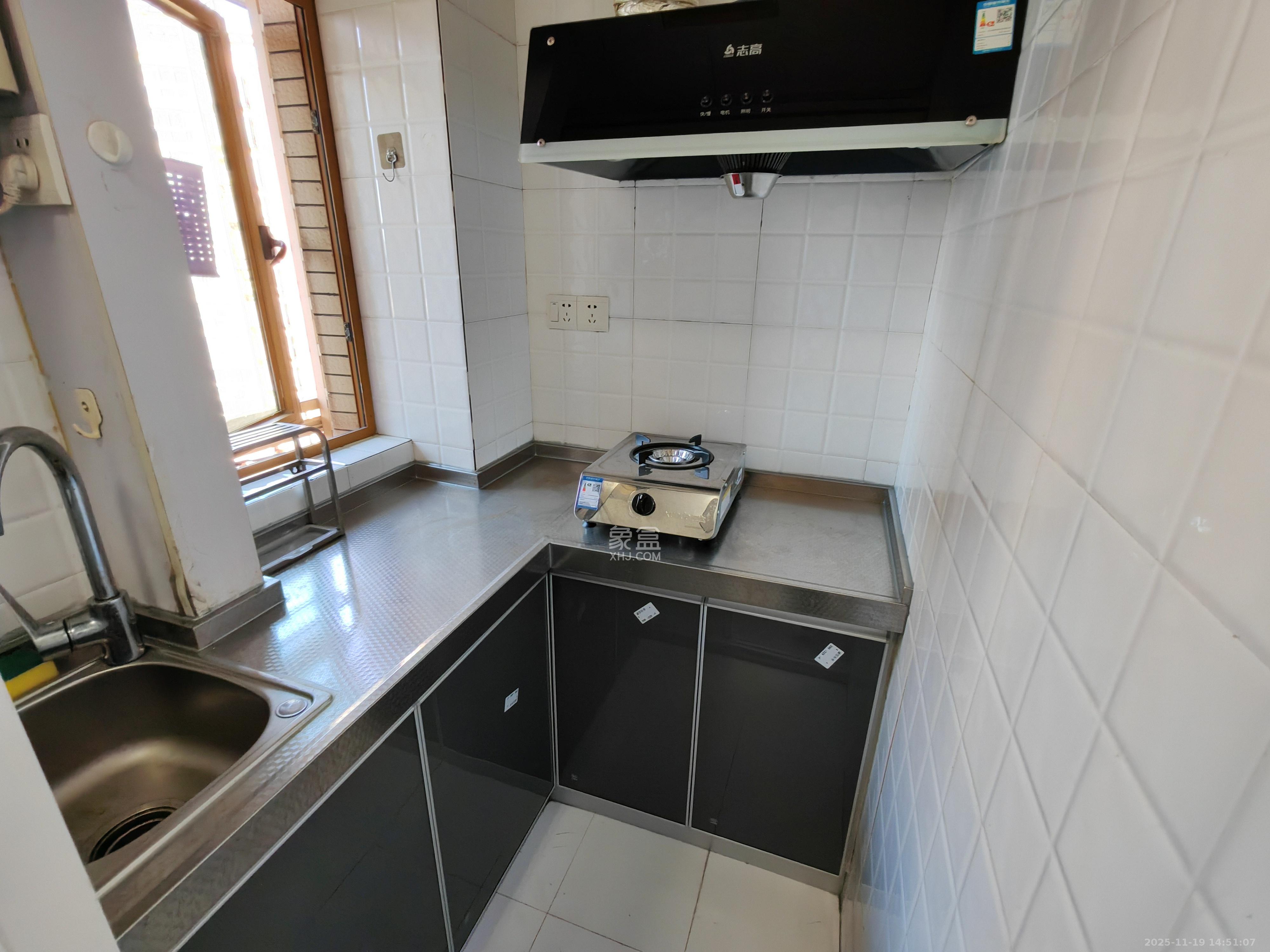 天健芙蓉盛世一期 1室0厅1卫 1400.0元/月 天健芙蓉盛世一期 1室0厅1卫 1400.0元/月室内图