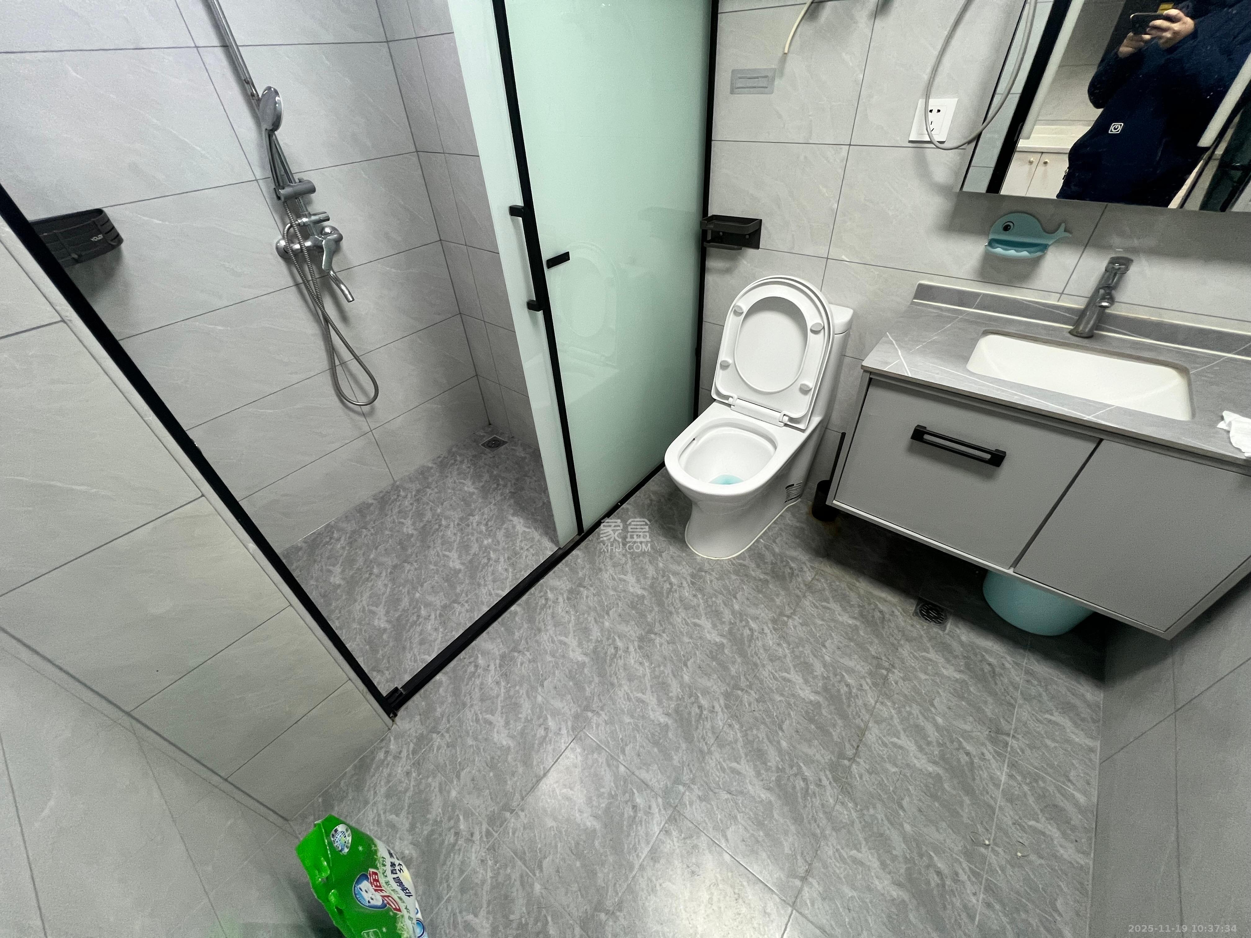 梅溪湖金茂湾 1室1厅1卫 1800.0元/月 梅溪湖金茂湾 1室1厅1卫 1800.0元/月室内图