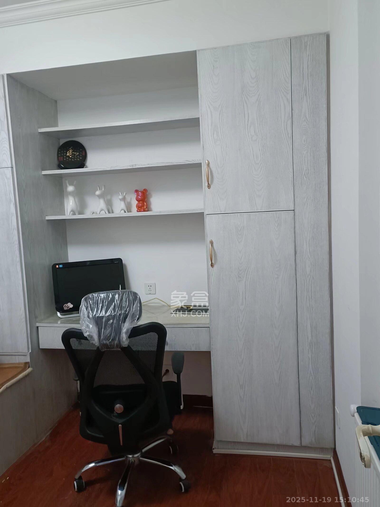 申奥美域 3室2厅1卫 3000.0元/月 申奥美域 3室2厅1卫 3000.0元/月室内图