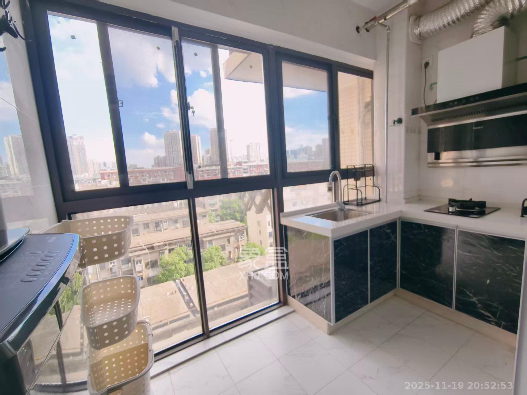 鹏程府 1室1厅1卫 2000.0元/月 鹏程府 1室1厅1卫 2000.0元/月室内图