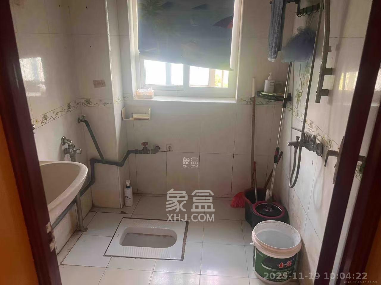 新诚小区  2室2厅1卫    1500.0元/月室内图