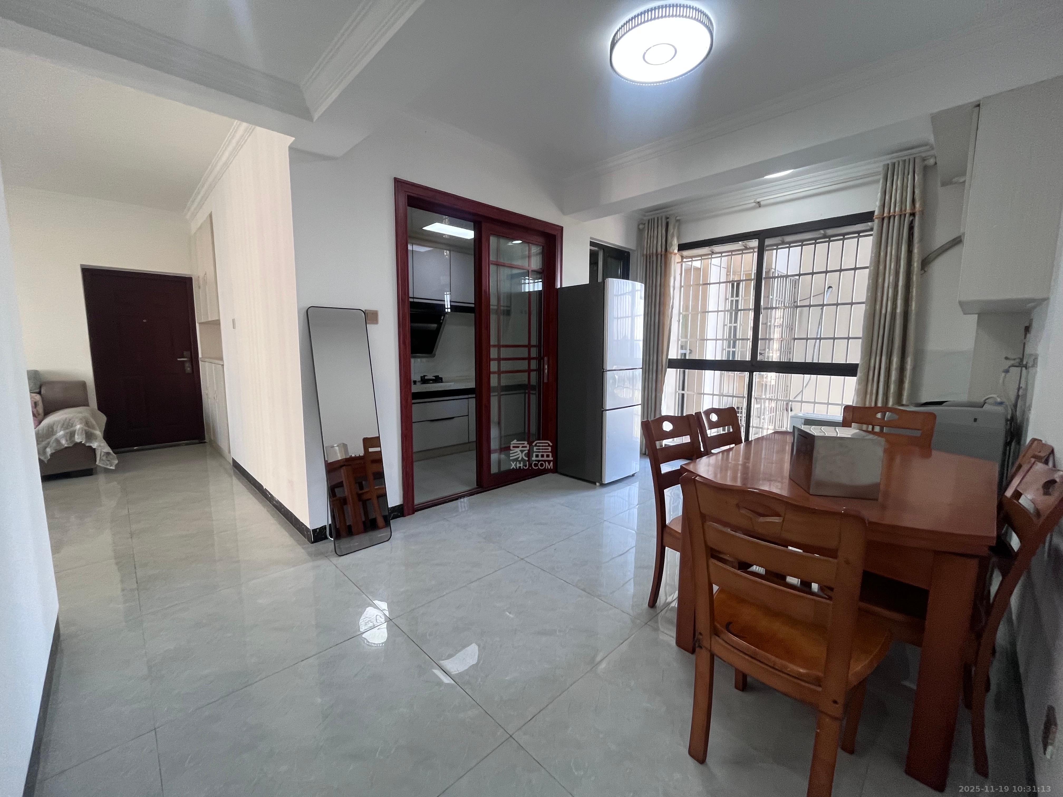 桥头家苑一期 3室2厅1卫 1600.0元/月 桥头家苑一期 3室2厅1卫 1600.0元/月室内图