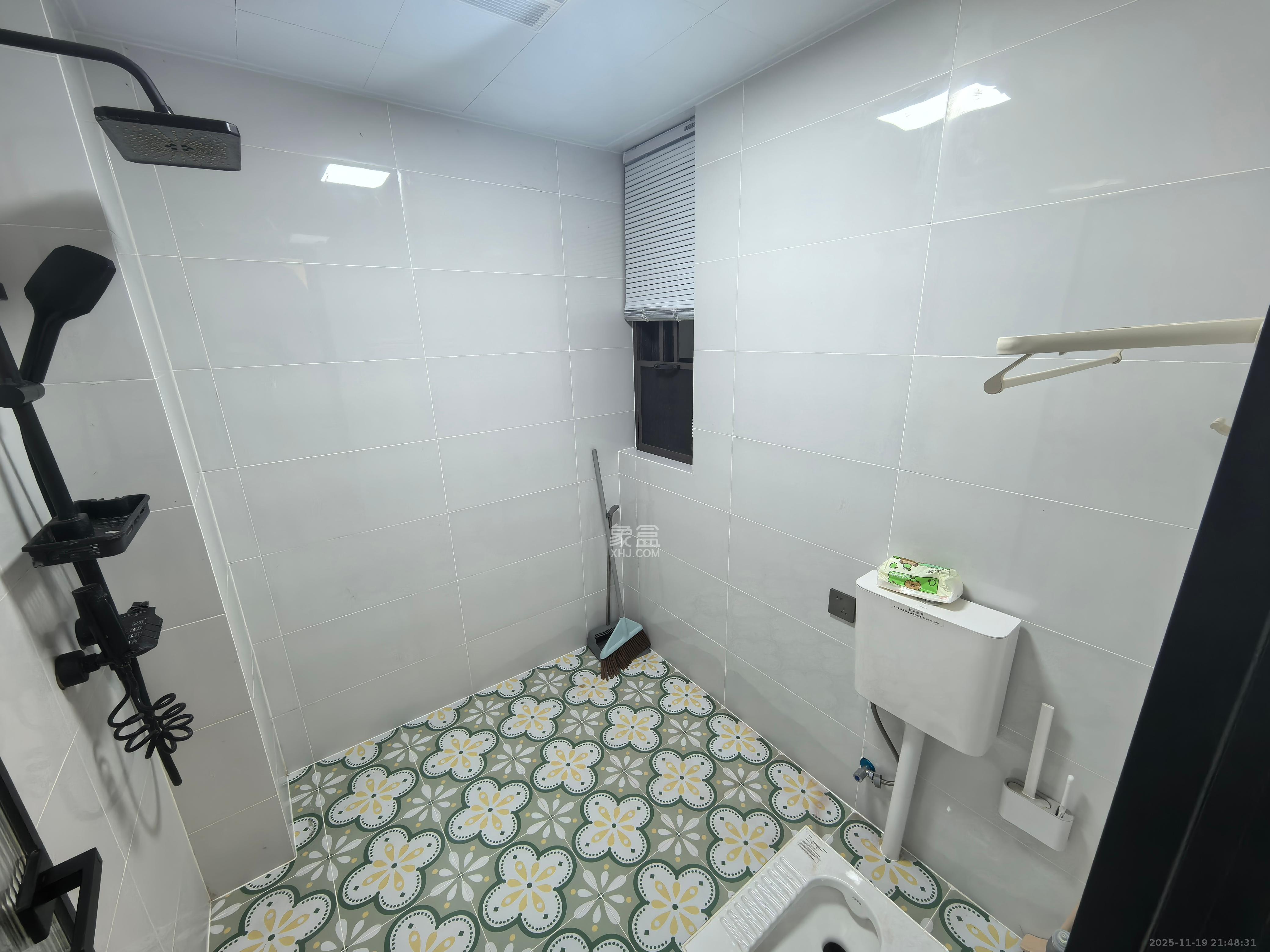 君合天玺 3室2厅1卫 3900.0元/月 君合天玺 3室2厅1卫 3900.0元/月室内图