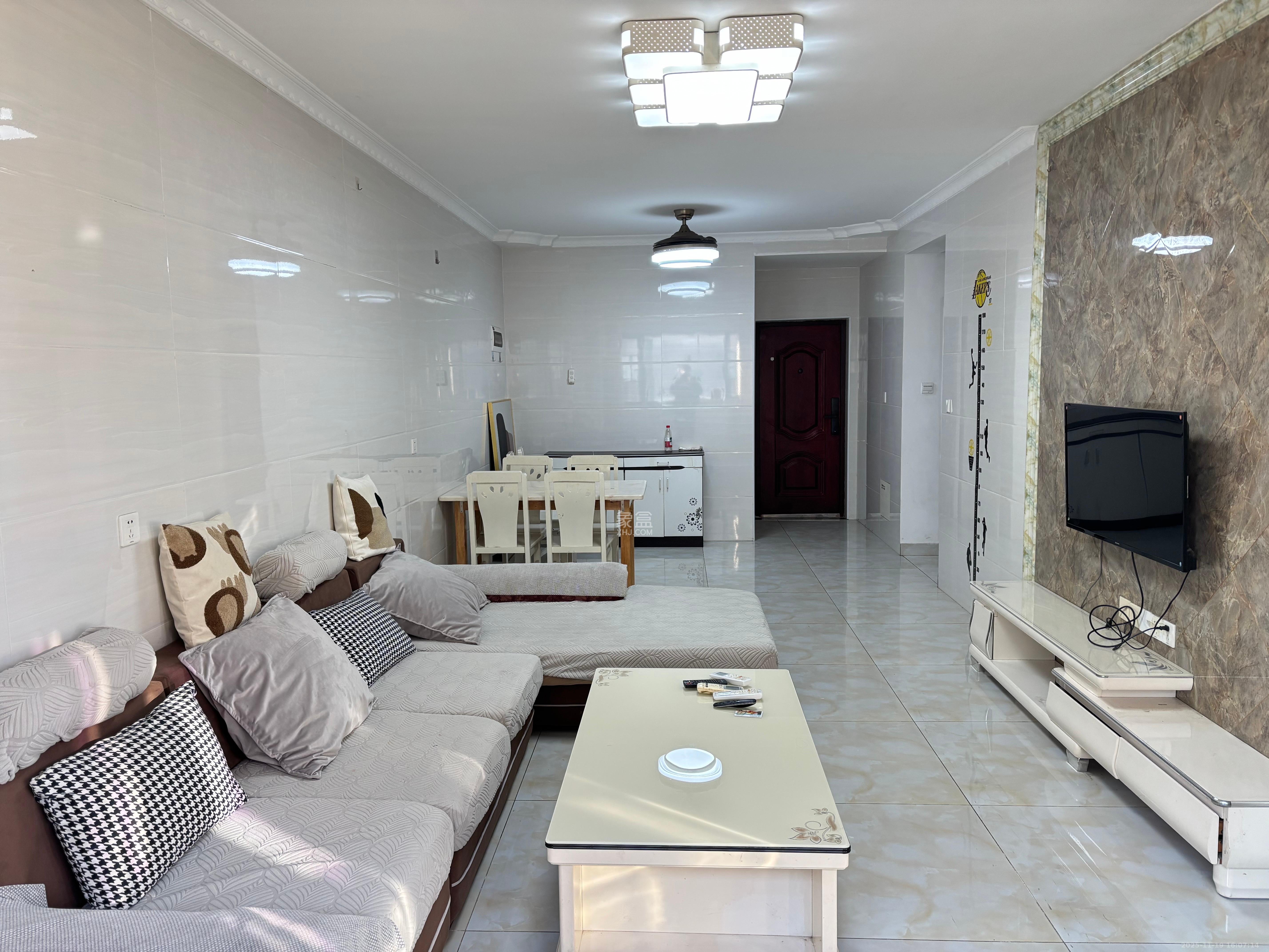 东驿竹园 2室2厅1卫 1900.0元/月 东驿竹园 2室2厅1卫 1900.0元/月室内图