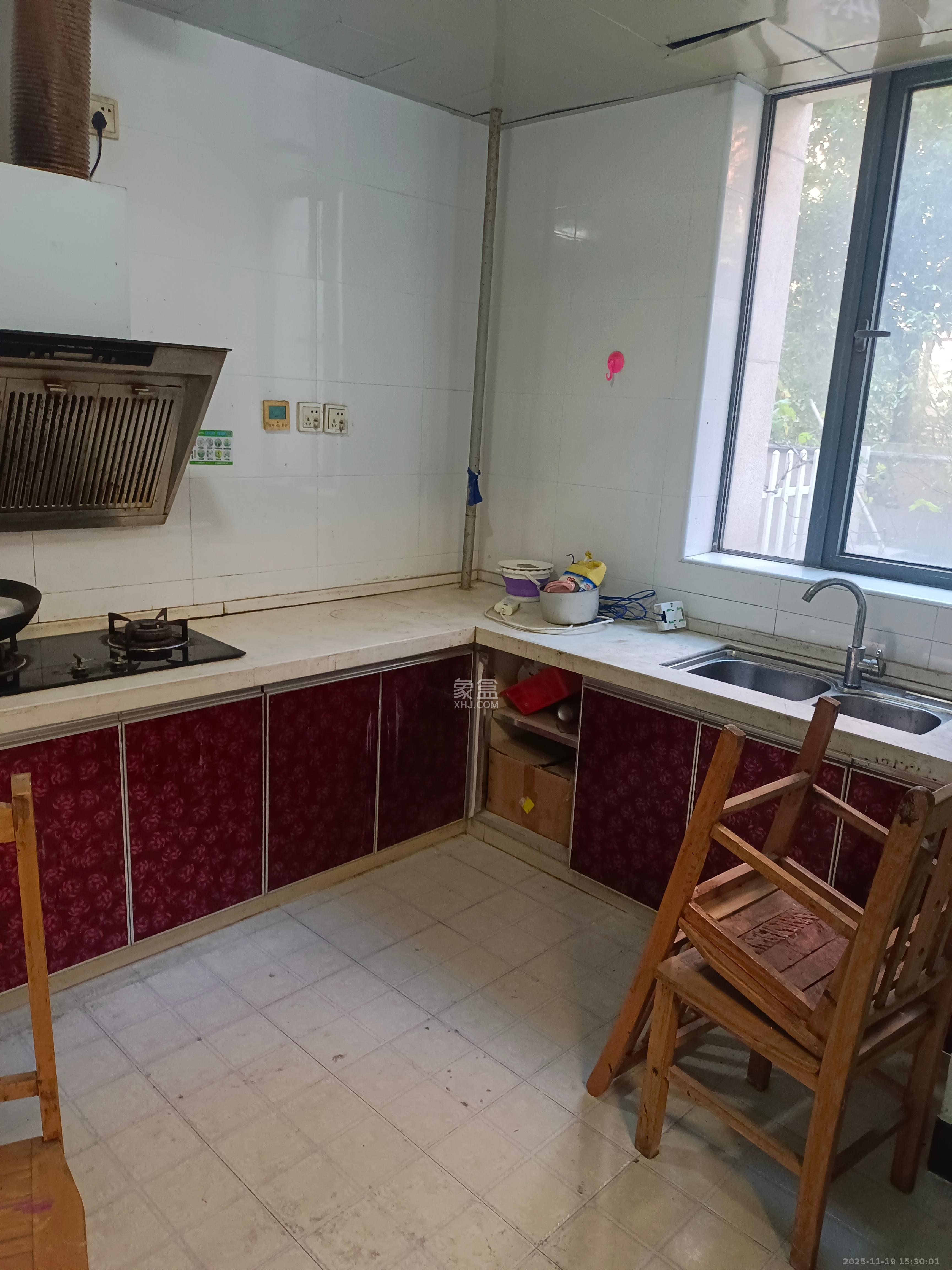 奥林匹克花园 3室2厅1卫 3000.0元/月 奥林匹克花园 3室2厅1卫 3000.0元/月室内图