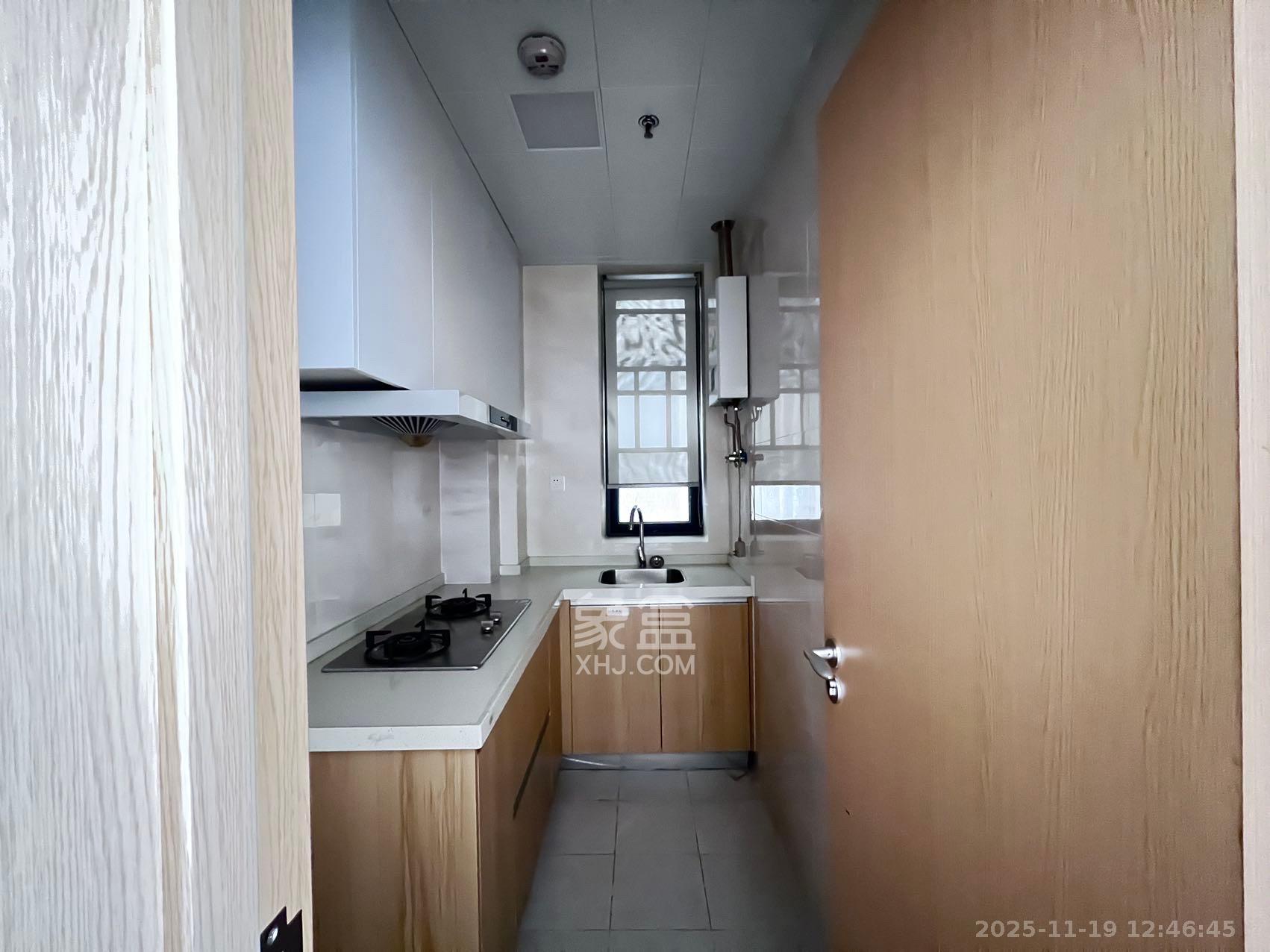 启迪协信中心 1室0厅0卫 2500.0元/月 启迪协信中心 1室0厅0卫 2500.0元/月室内图