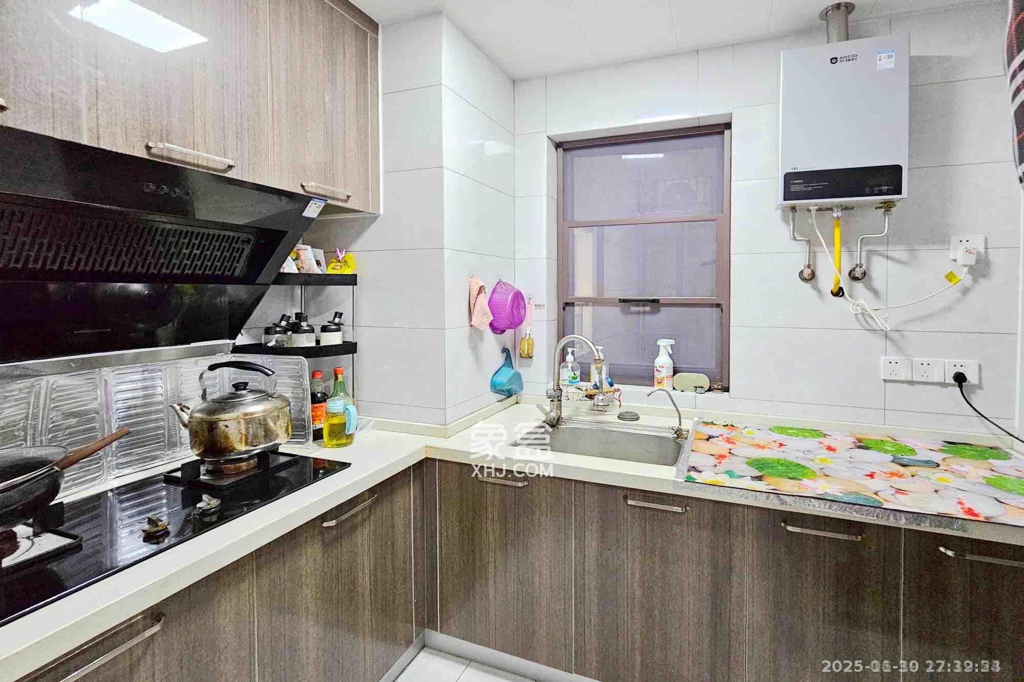 阳光城尚东湾凌云府 3室1厅1卫 2500.0元/月 阳光城尚东湾凌云府 3室1厅1卫 2500.0元/月室内图