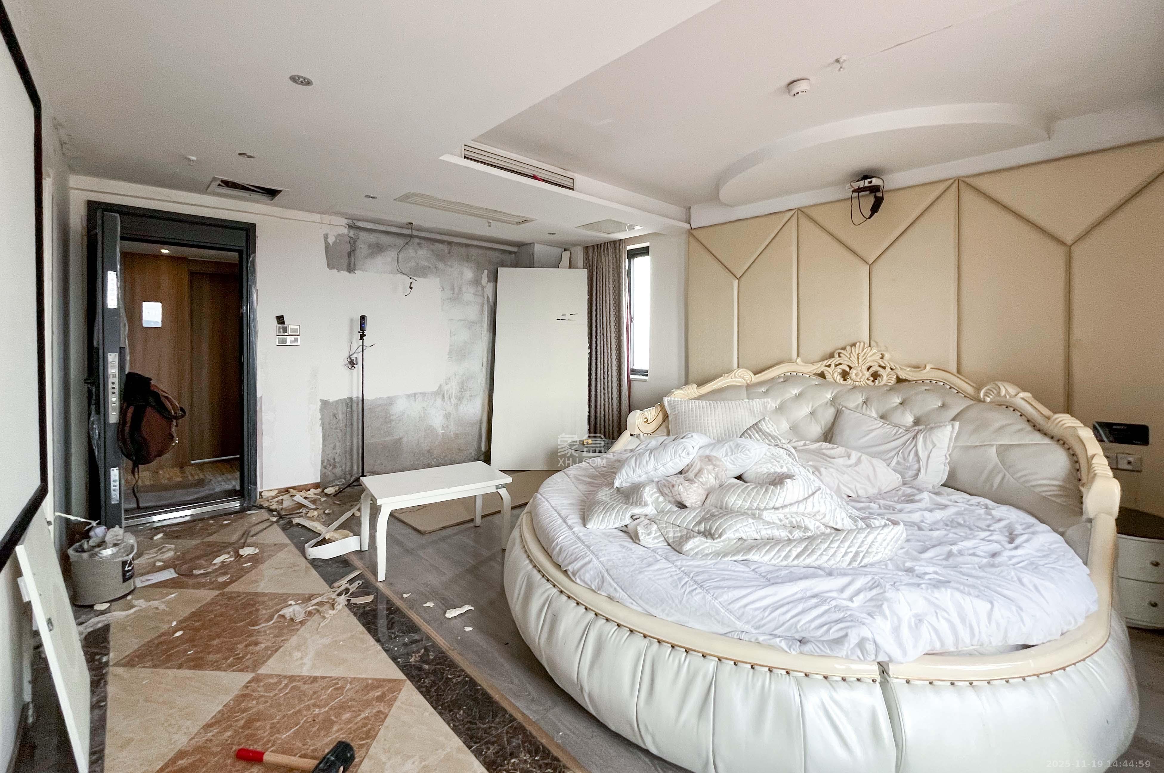 嘉汇公馆  1室0厅0卫    30.0万其他