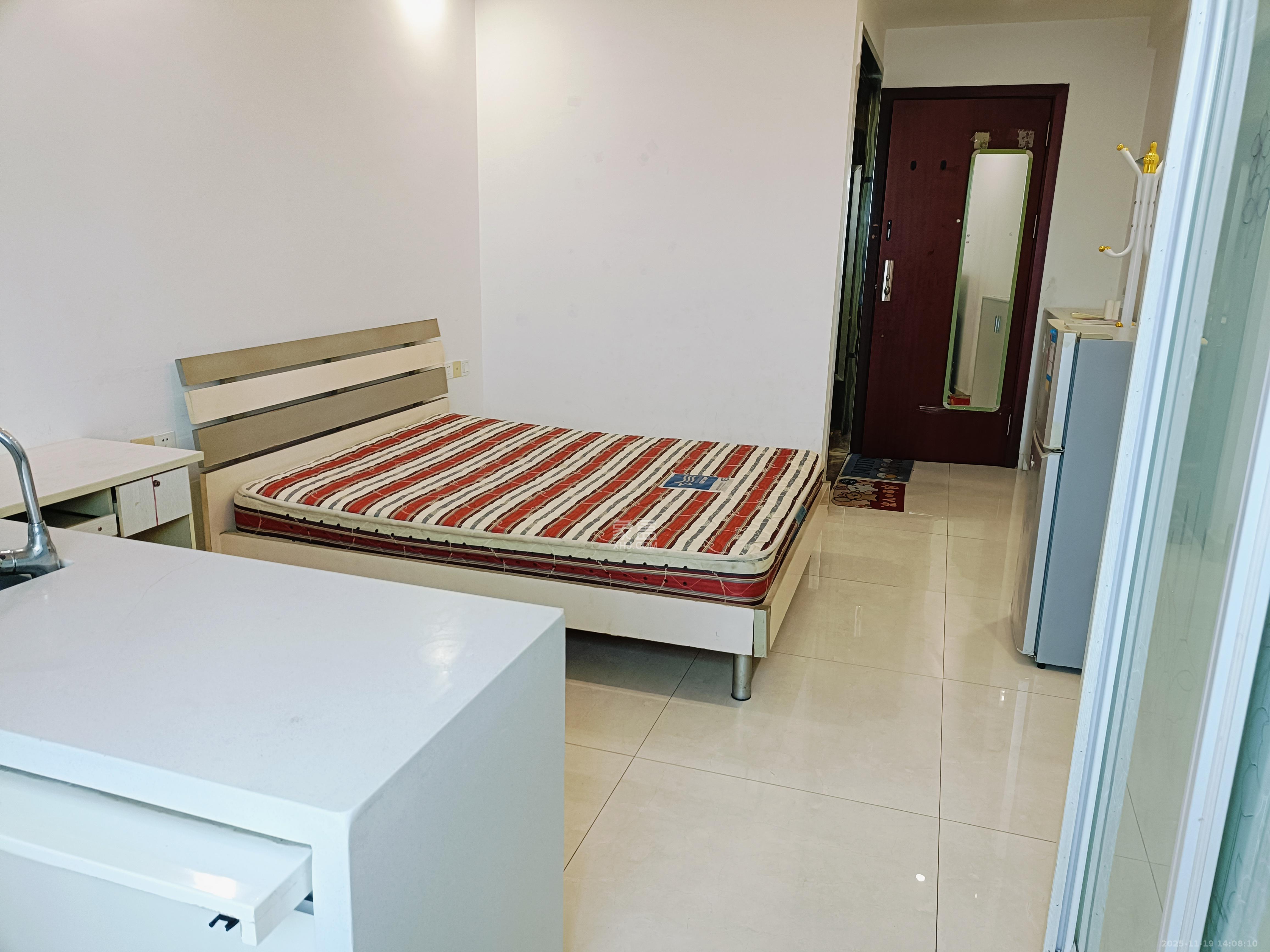 佐佑大厦 1室1厅1卫 800.0元/月 佐佑大厦 1室1厅1卫 800.0元/月室内图