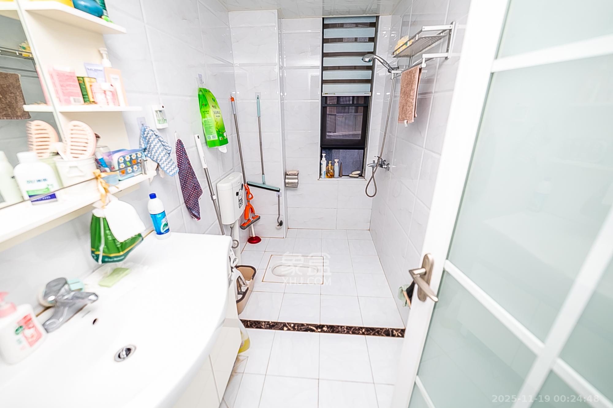 荣悦台  3室2厅2卫    172.0万其他