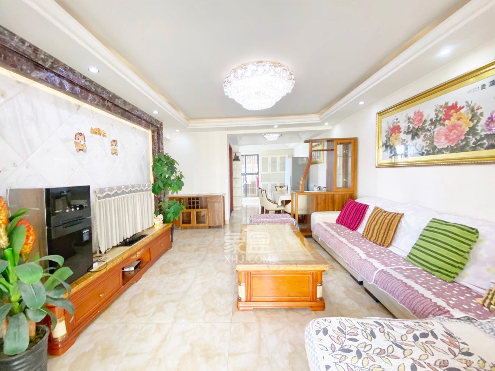 江河双水湾 4室2厅1卫 3200.0元/月 江河双水湾 4室2厅1卫 3200.0元/月室内图