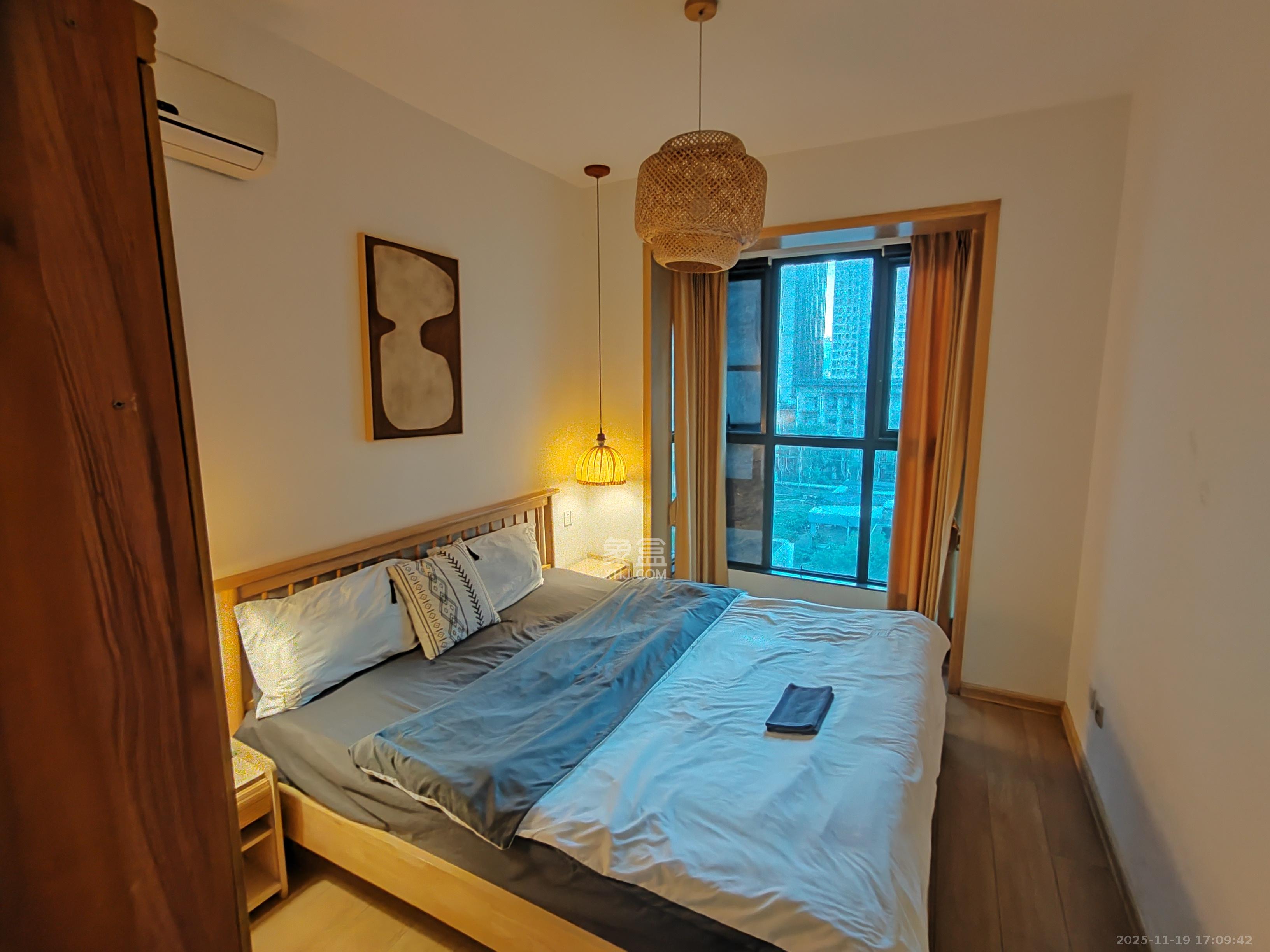 中天广场  2室2厅1卫    3000.0元/月室内图