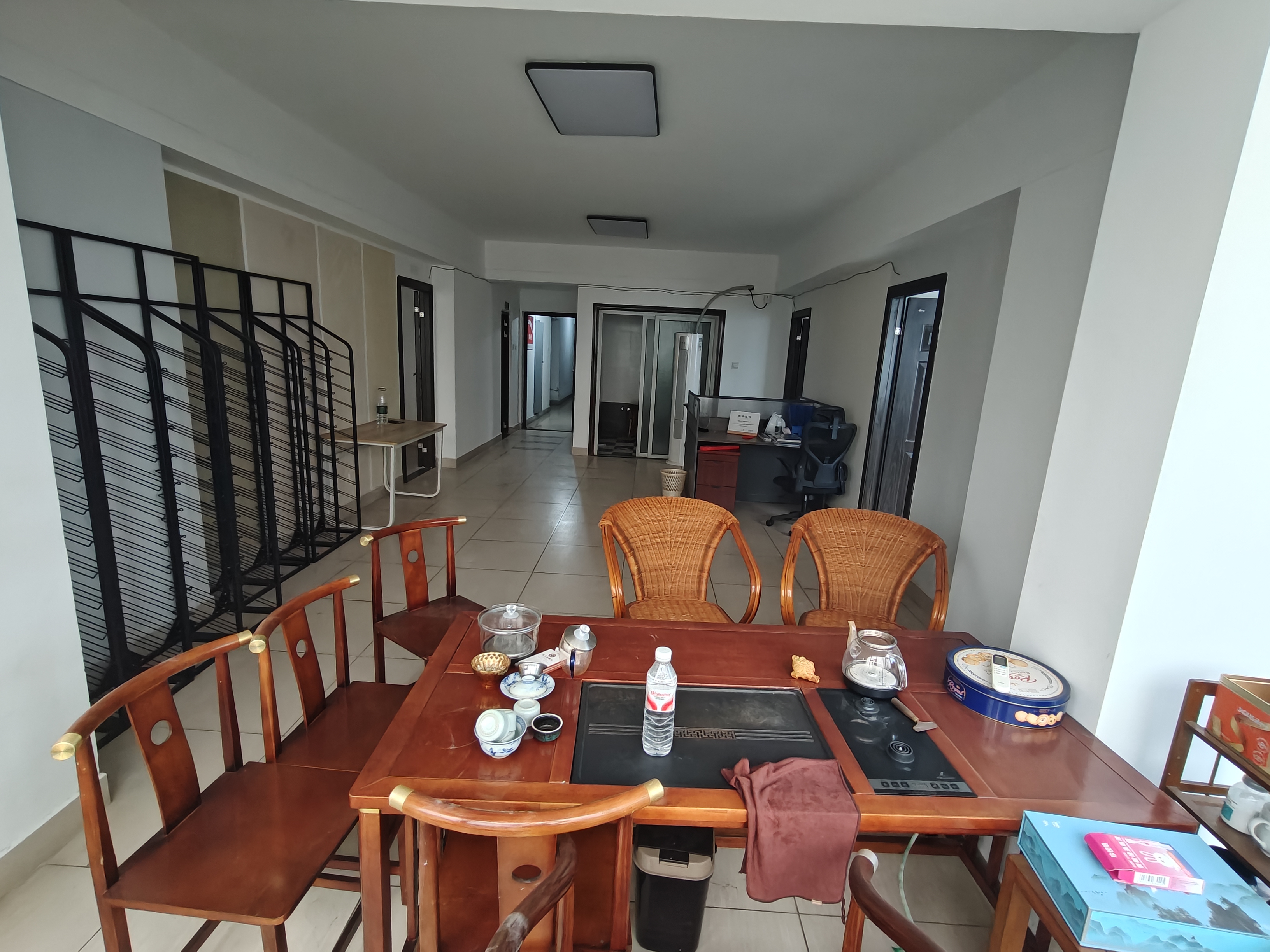 瑞特广场 3室2厅2卫 3800.0元/月 瑞特广场 3室2厅2卫 3800.0元/月室内图