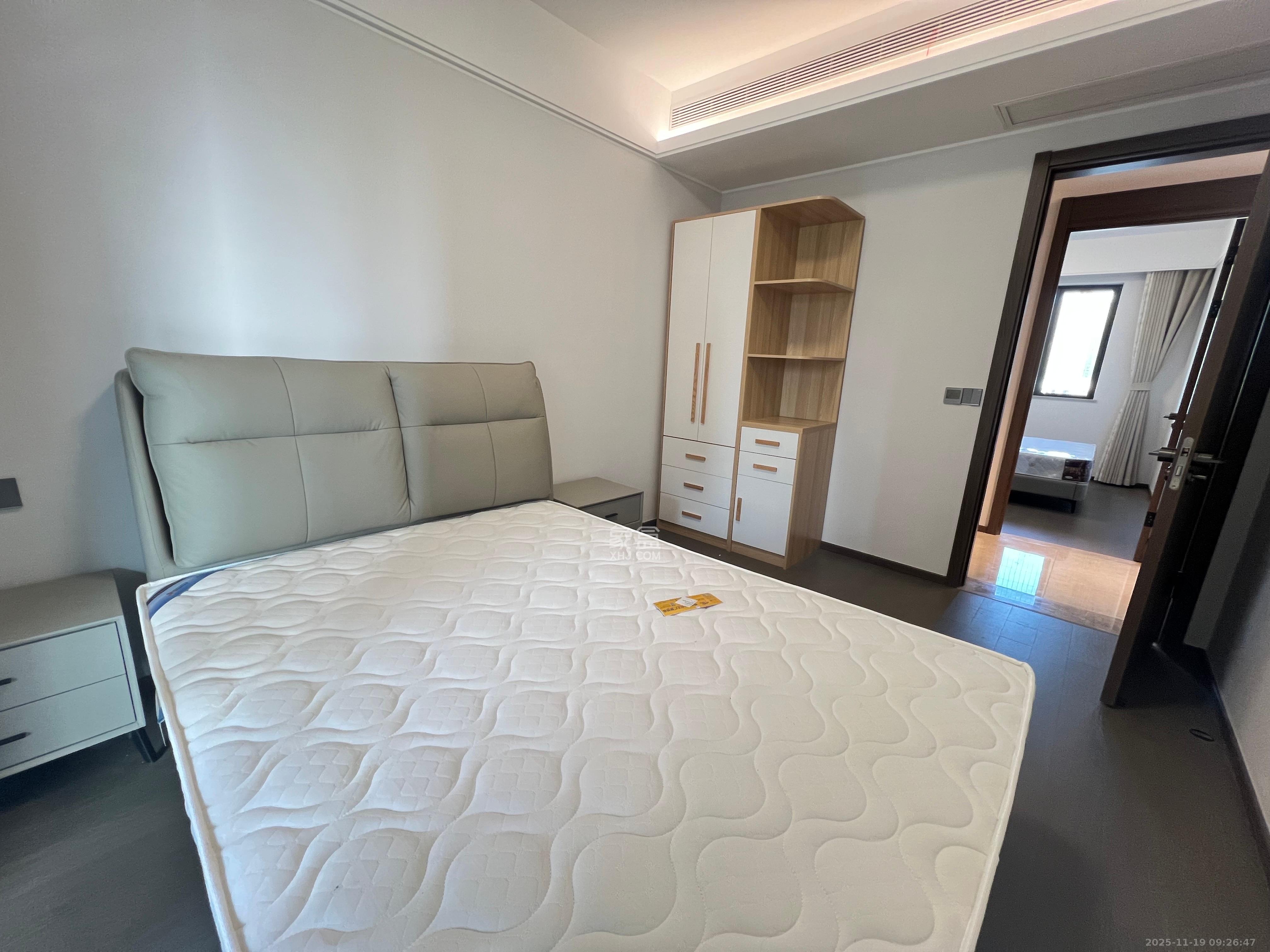 金源府  4室2厅2卫    4300.0元/月室内图