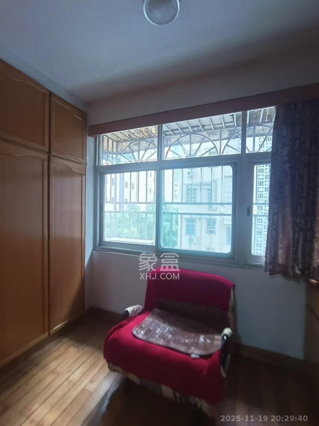 解放东路建行宿舍  2室1厅1卫    2000.0元/月室内图