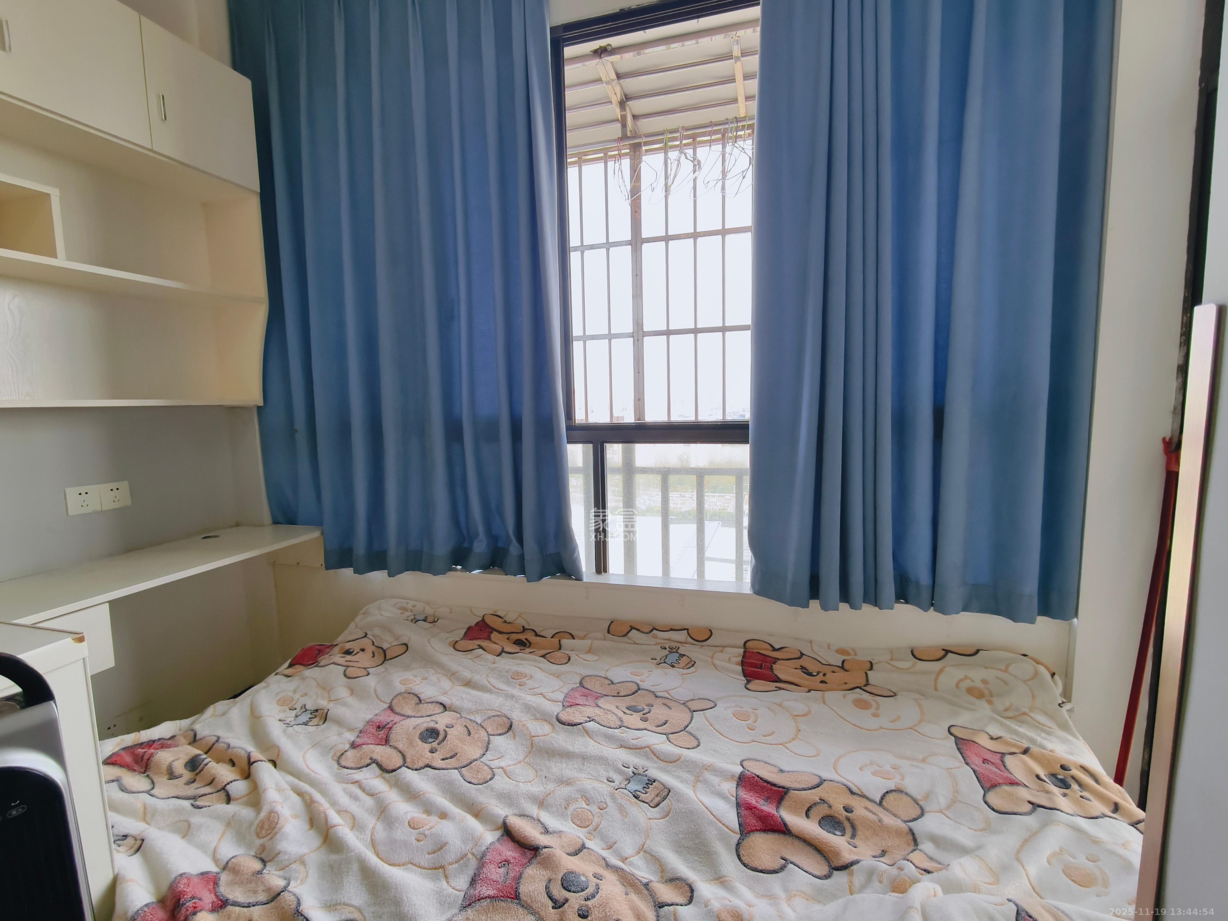 爵士湘 1室1厅1卫 1200.0元/月 爵士湘 1室1厅1卫 1200.0元/月室内图