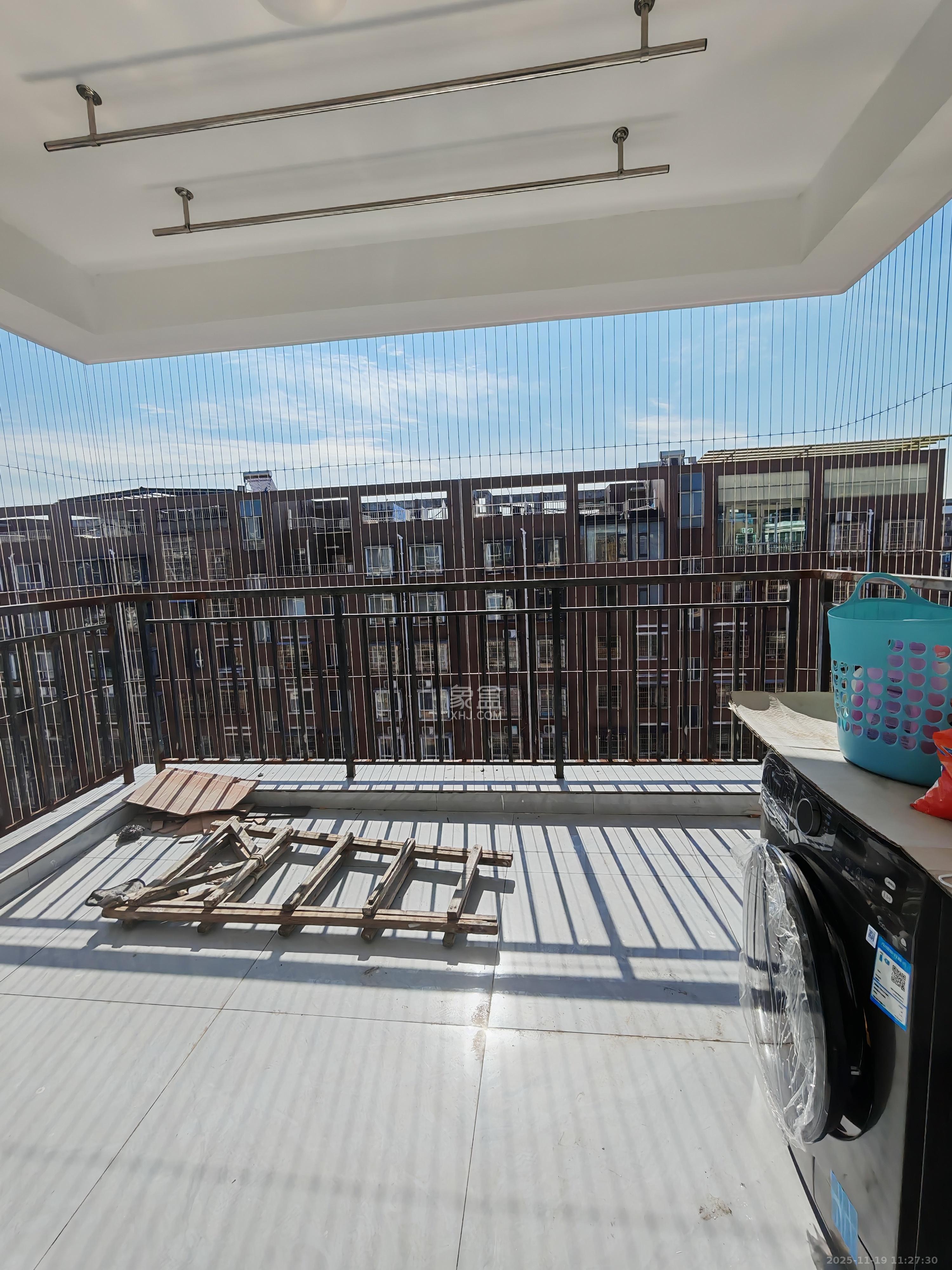 升远君尚嘉筑 4室2厅2卫 2500.0元/月 升远君尚嘉筑 4室2厅2卫 2500.0元/月室内图