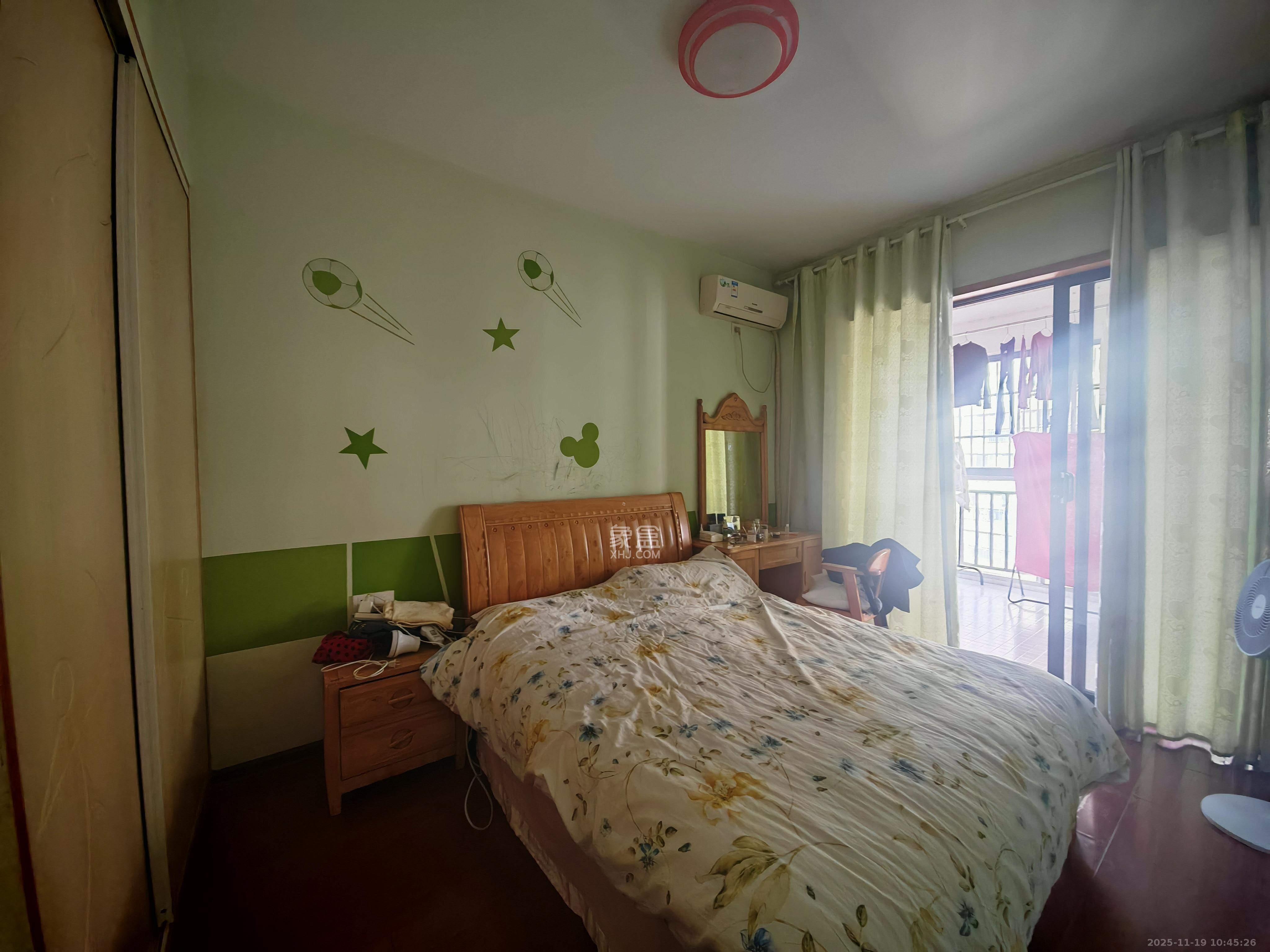 莱茵城 3室2厅2卫 2000.0元/月 莱茵城 3室2厅2卫 2000.0元/月室内图